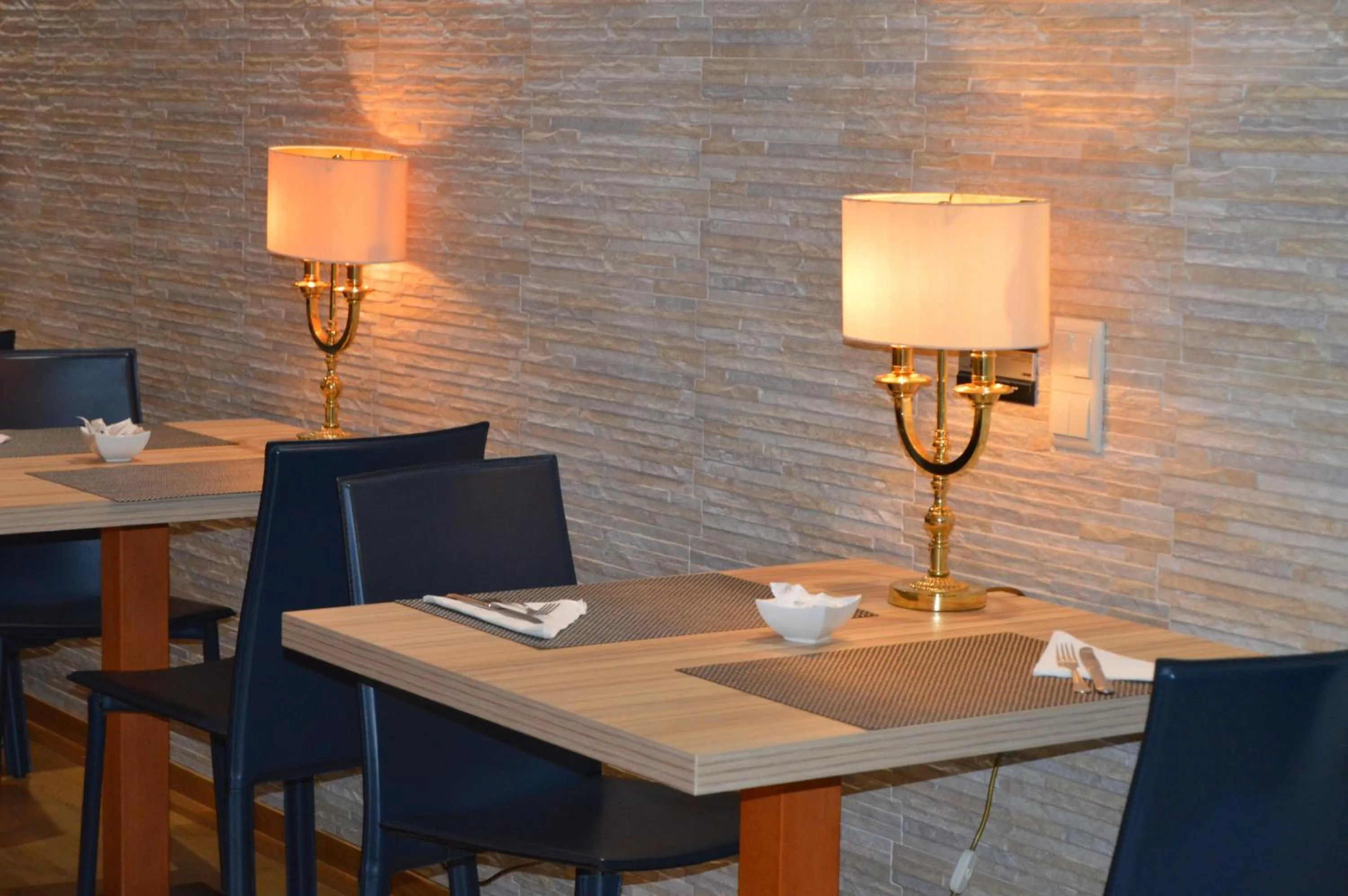 Restaurant/places to eat in Hotel 3K Barcelona