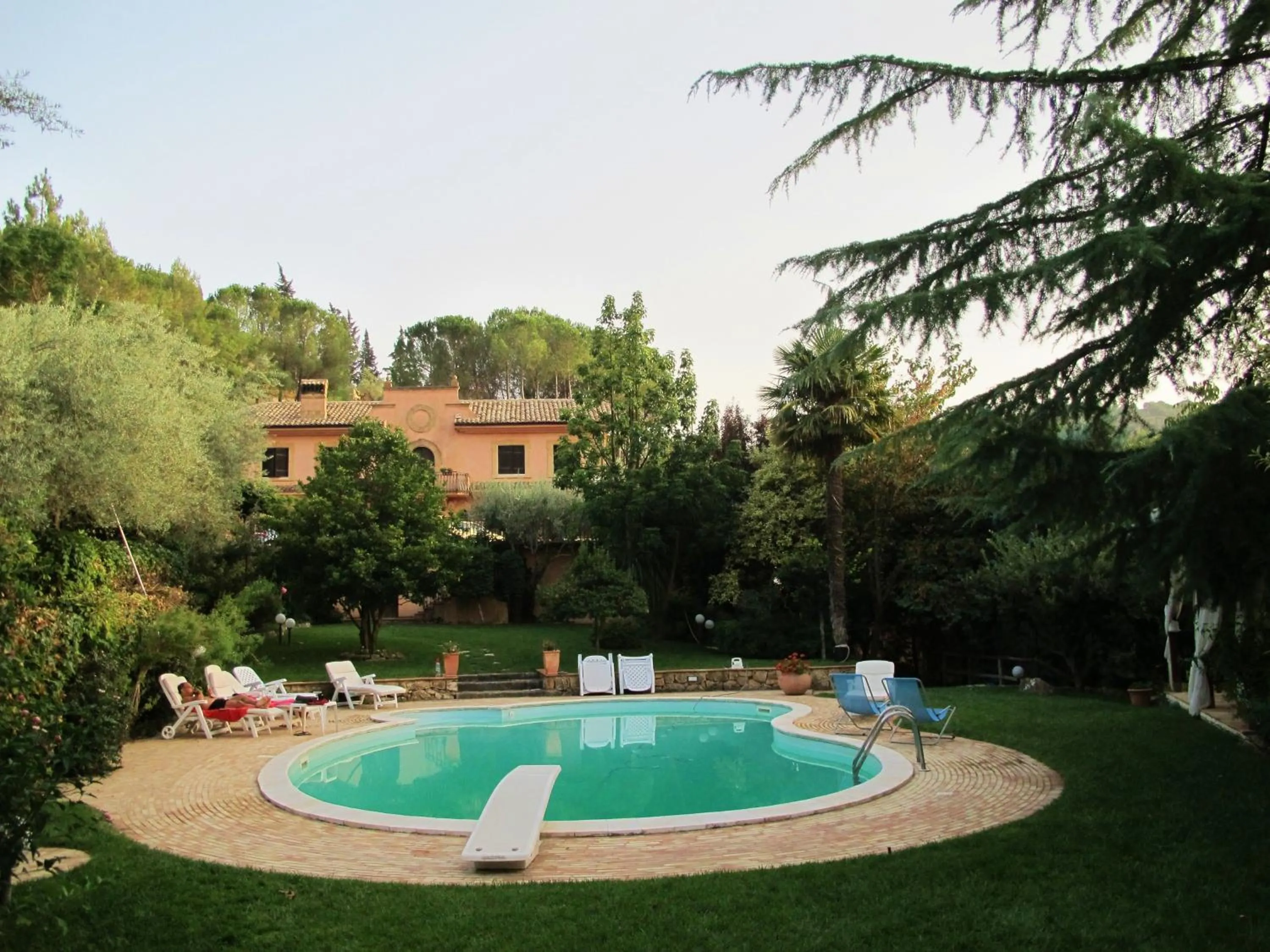 Swimming pool in Villa Clementine