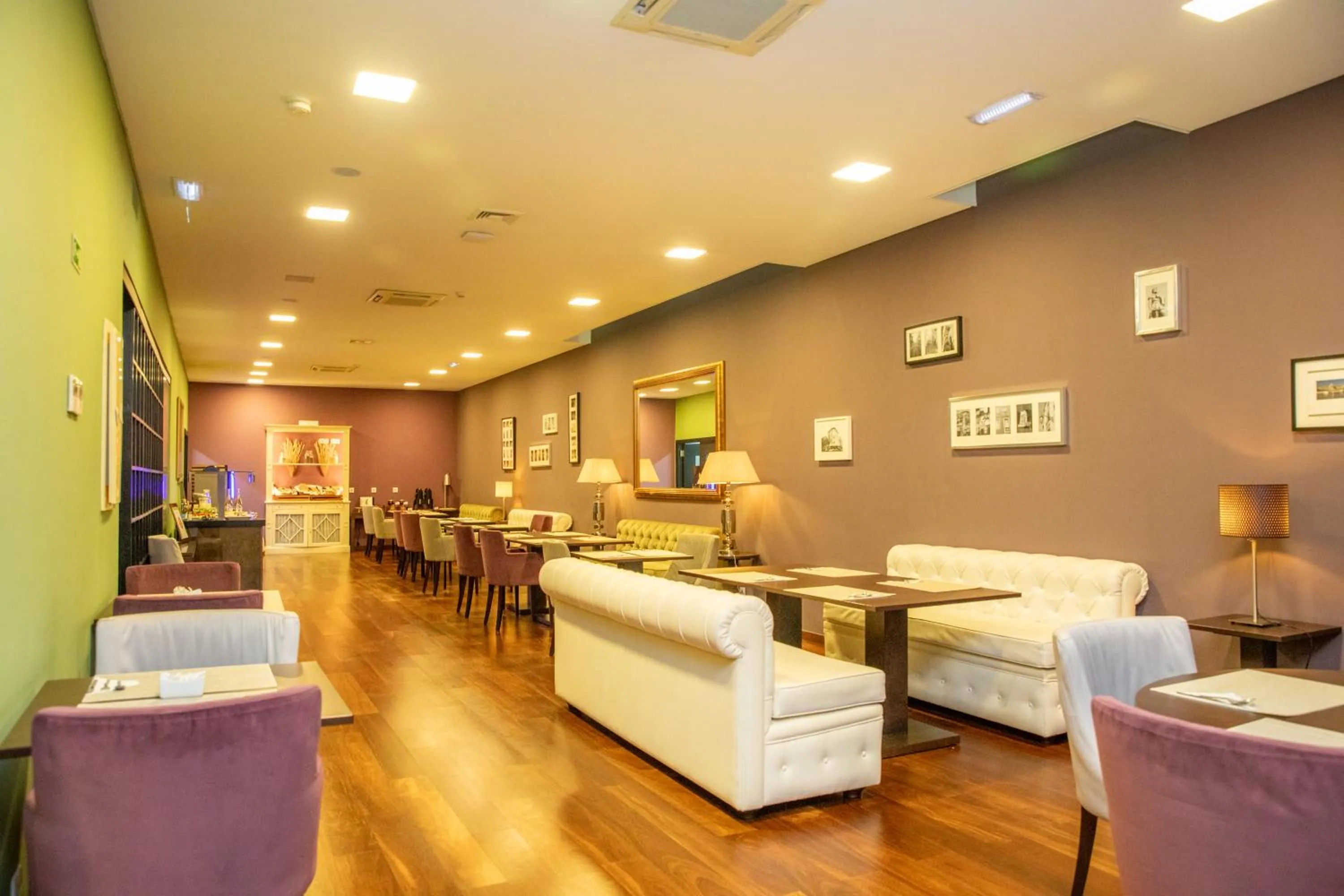 Breakfast in VIP Executive Saldanha