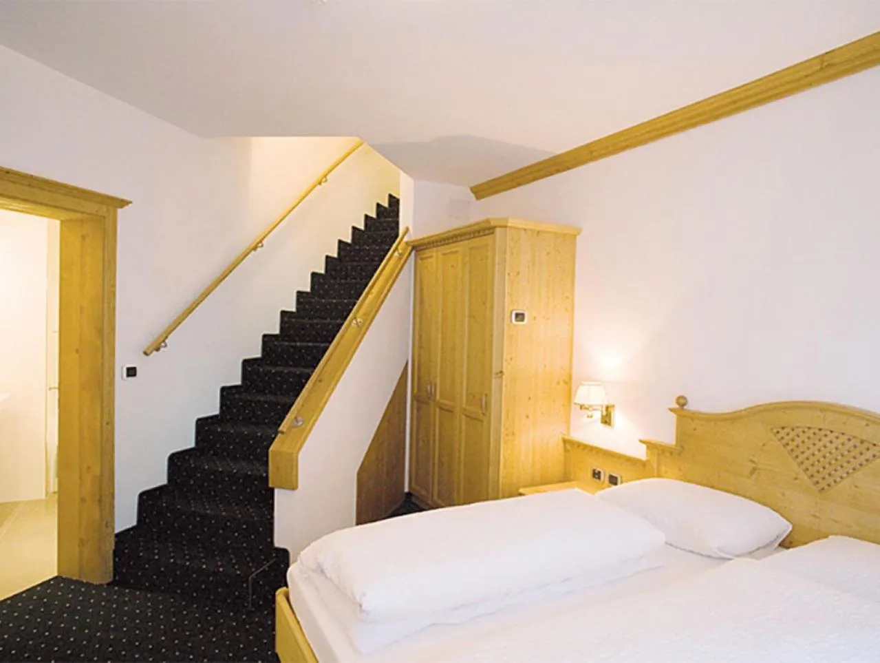 Bedroom, Bed in Residence Hotel Alpinum