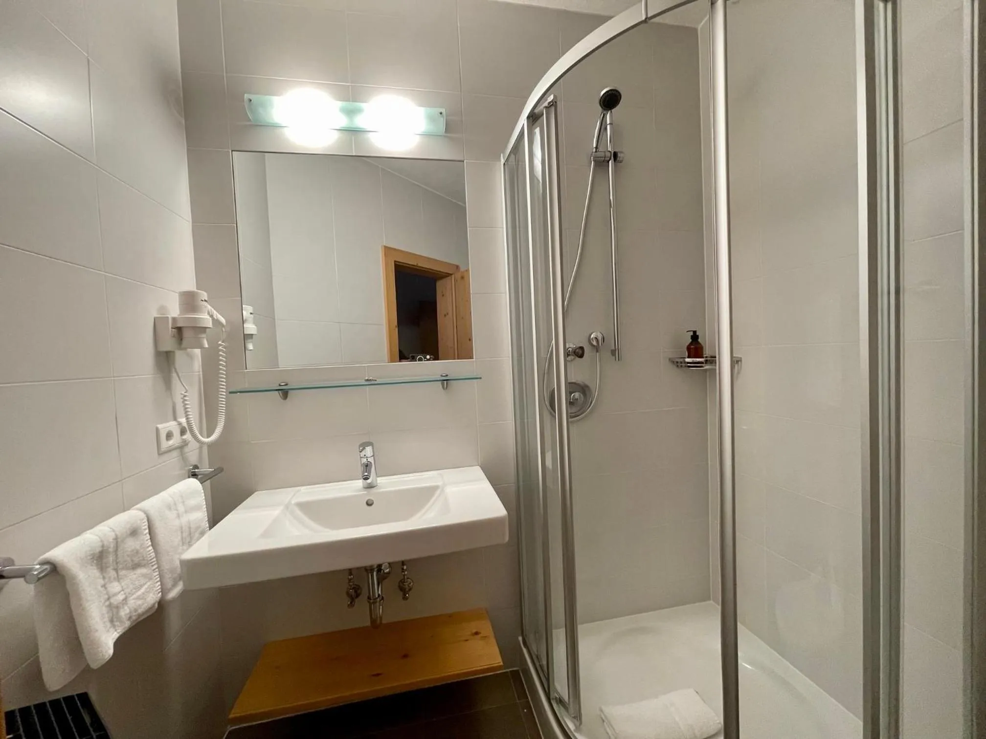 Shower in Residence Hotel Alpinum