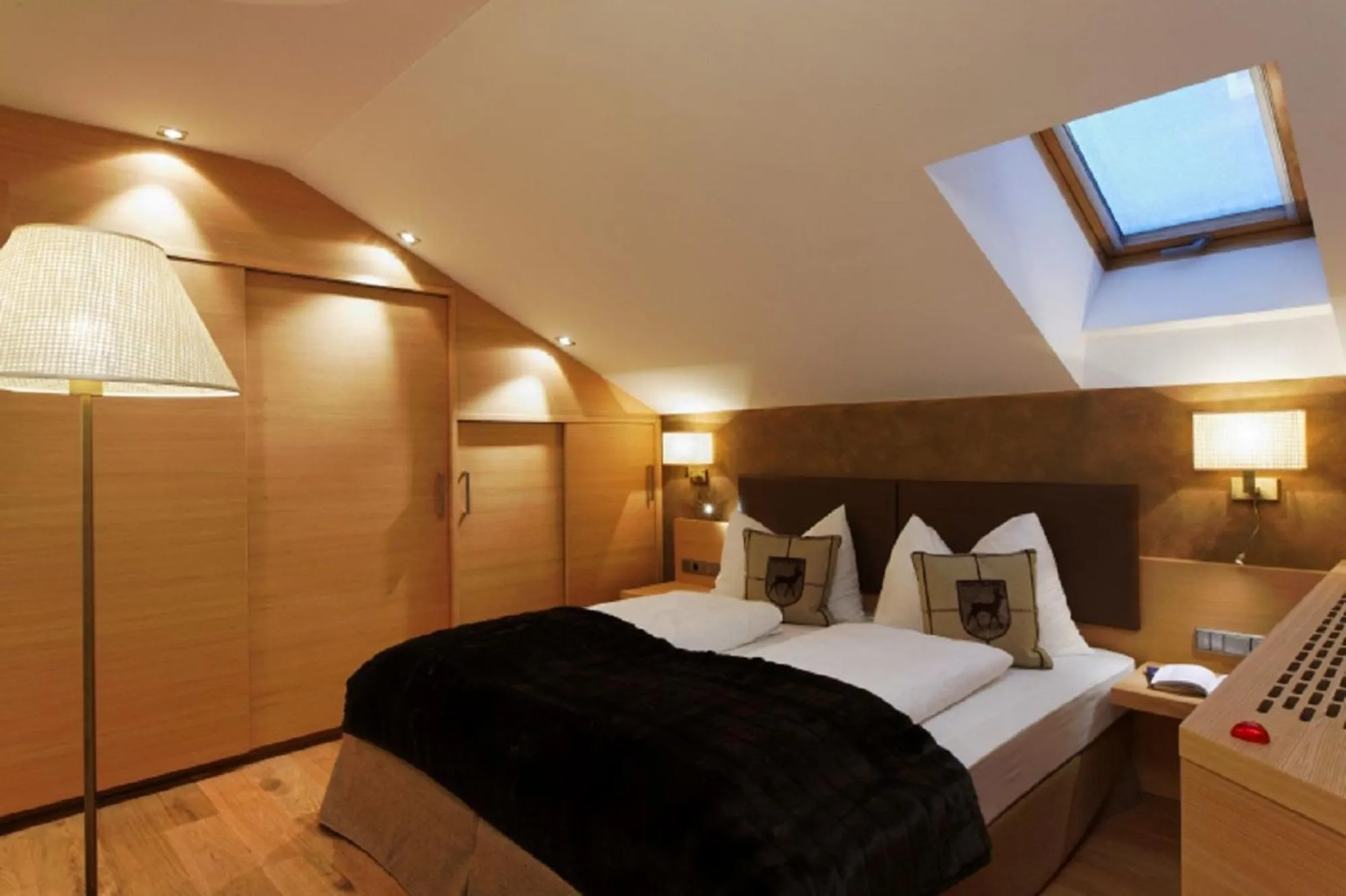 Bed in Residence Hotel Alpinum