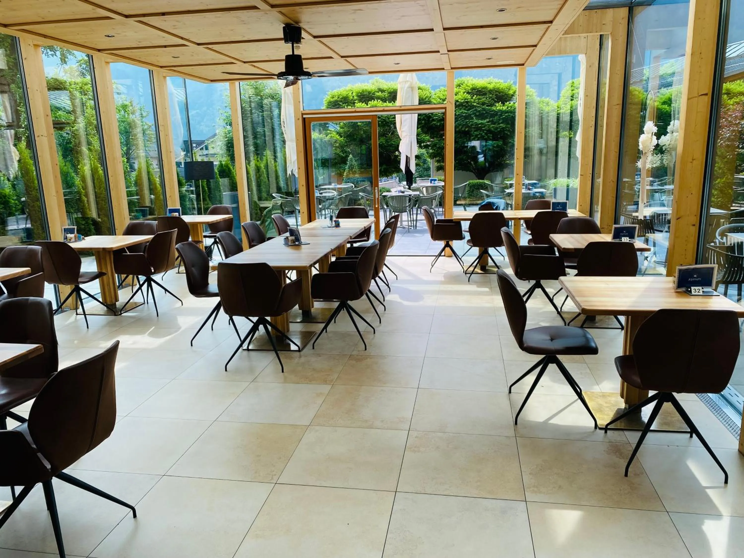 Breakfast in Residence Hotel Alpinum