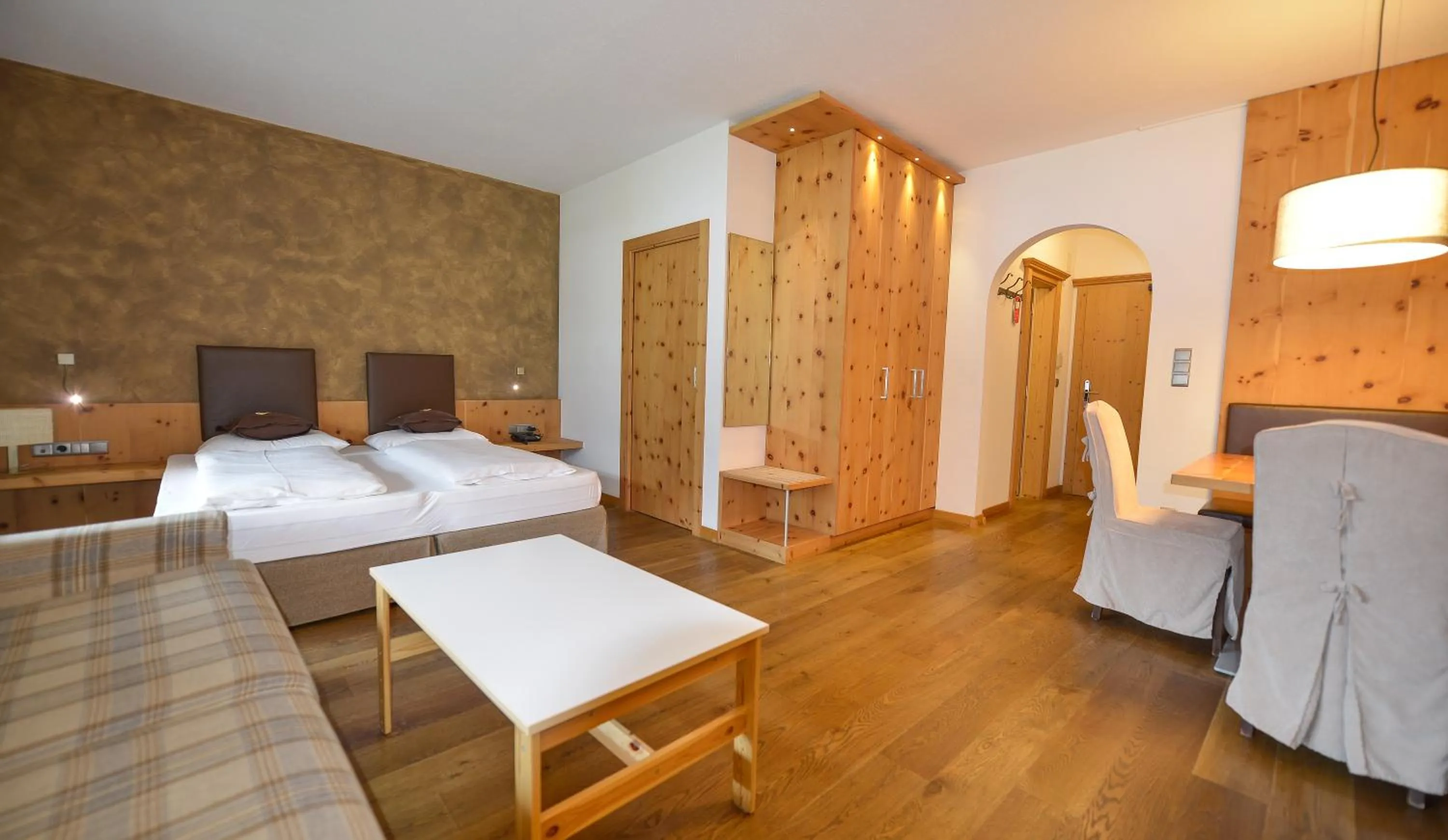 Bed in Residence Hotel Alpinum