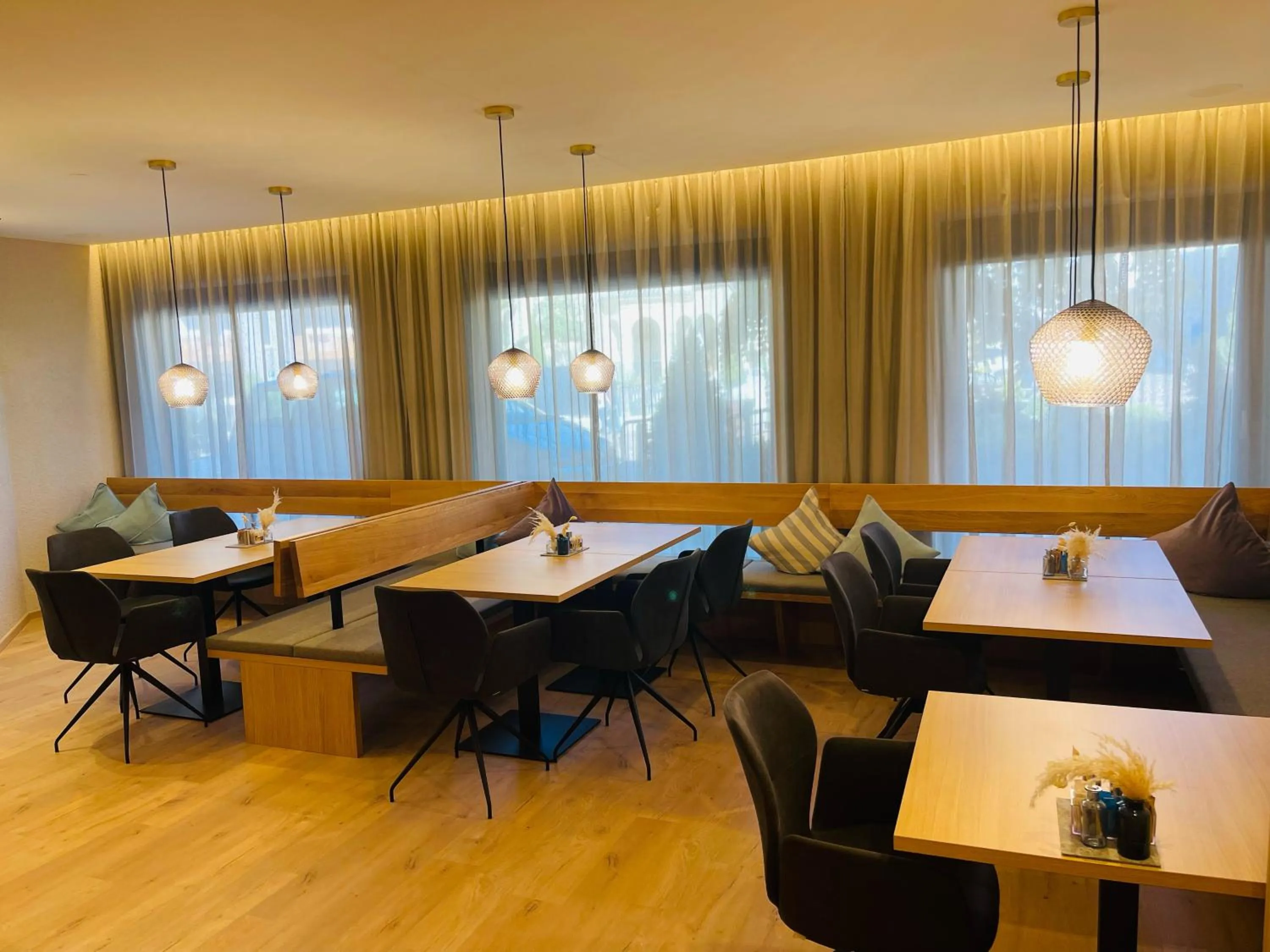 Restaurant/places to eat in Residence Hotel Alpinum