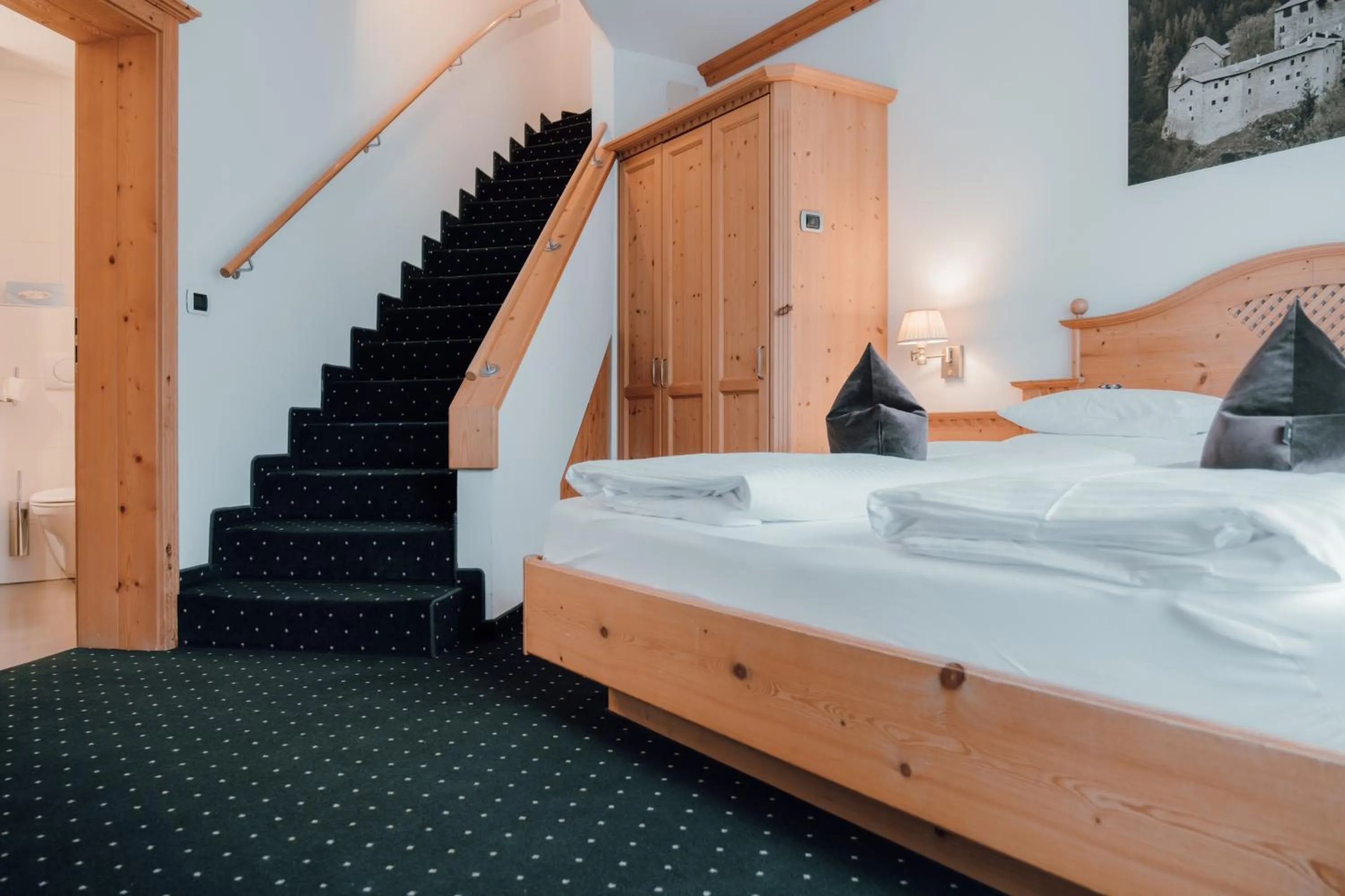 Bed in Residence Hotel Alpinum