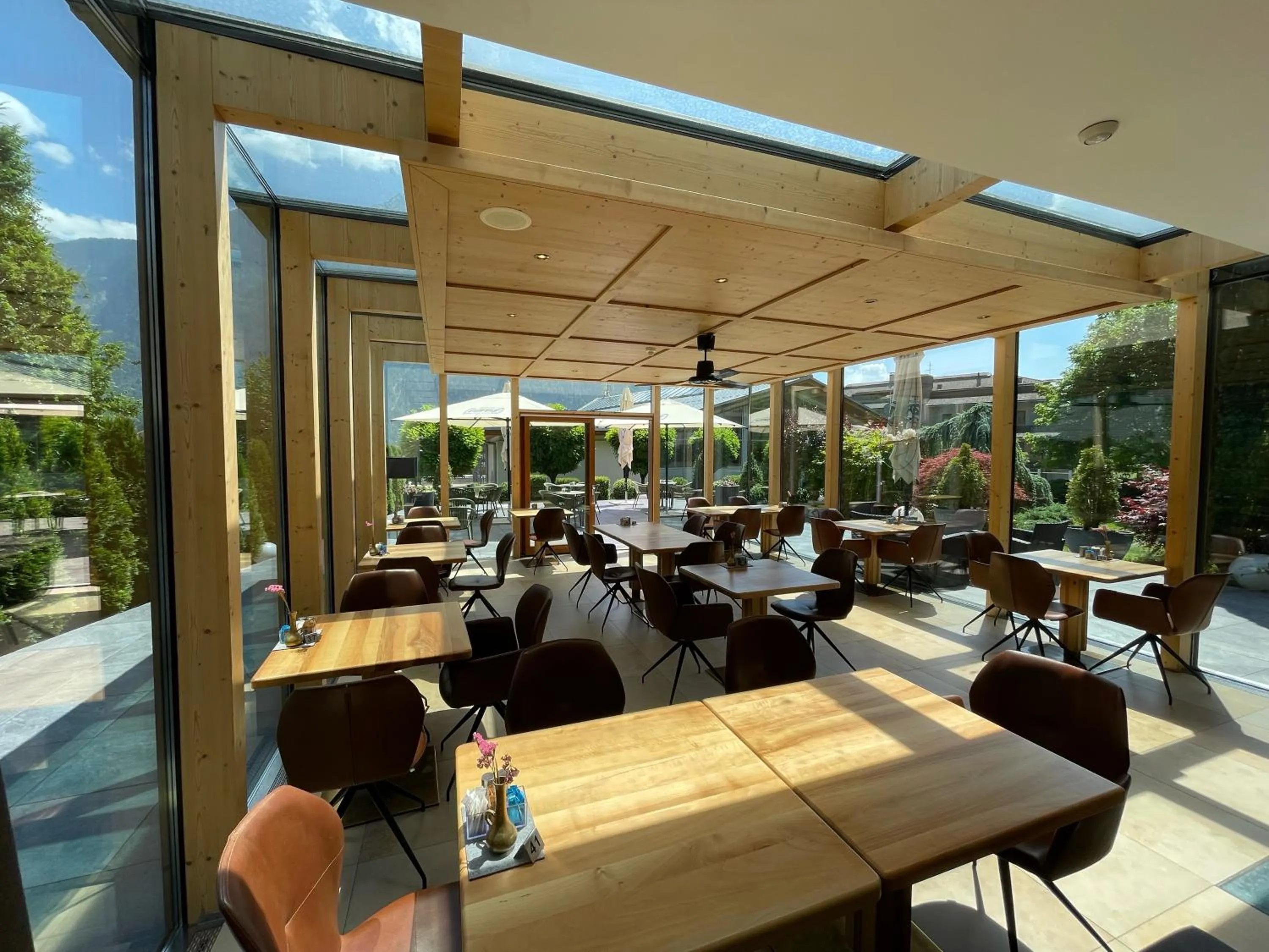 Restaurant/places to eat in Residence Hotel Alpinum