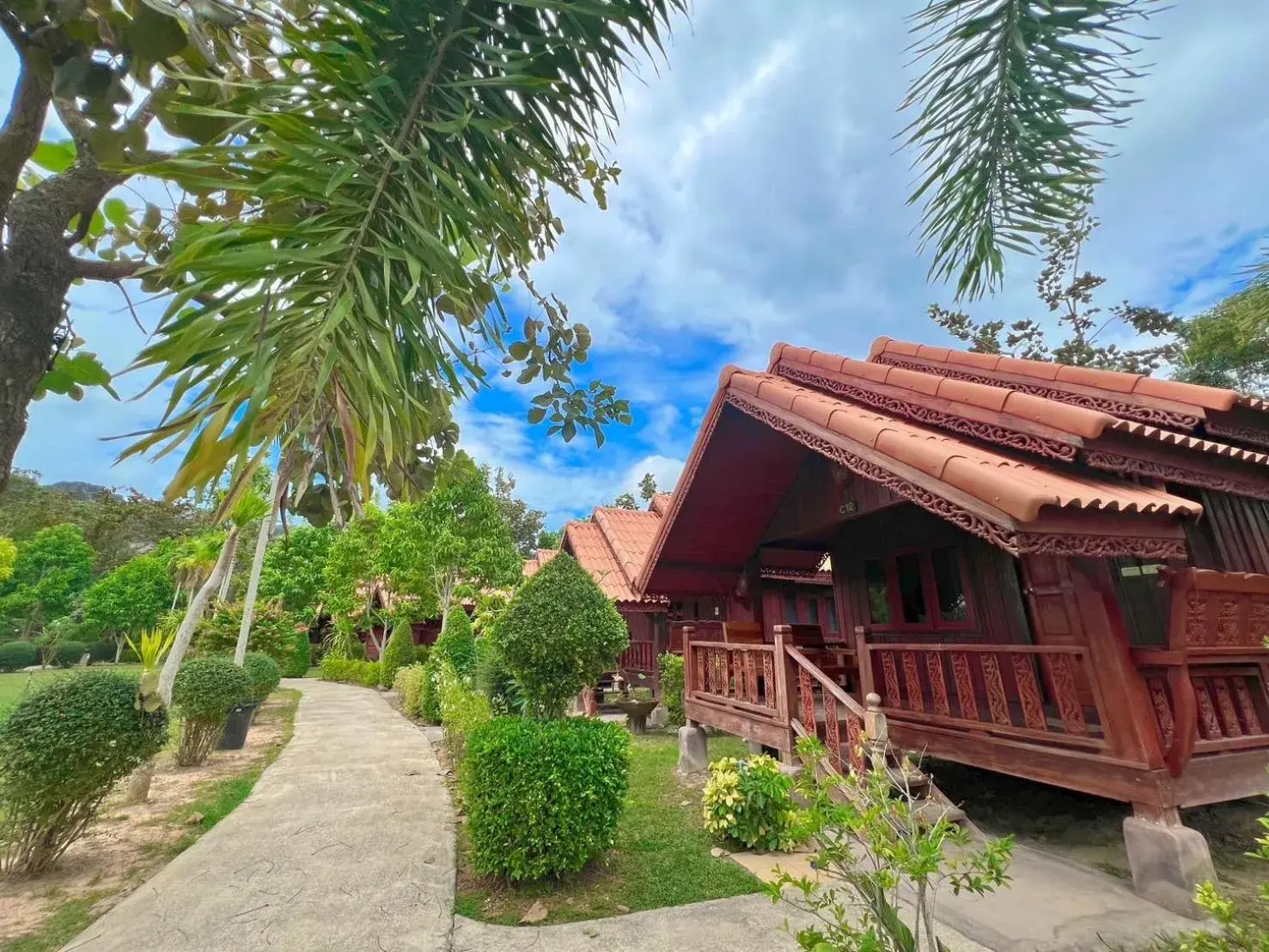 Property building in Diamond Beach Resort Property building in Diamond Beach Resort