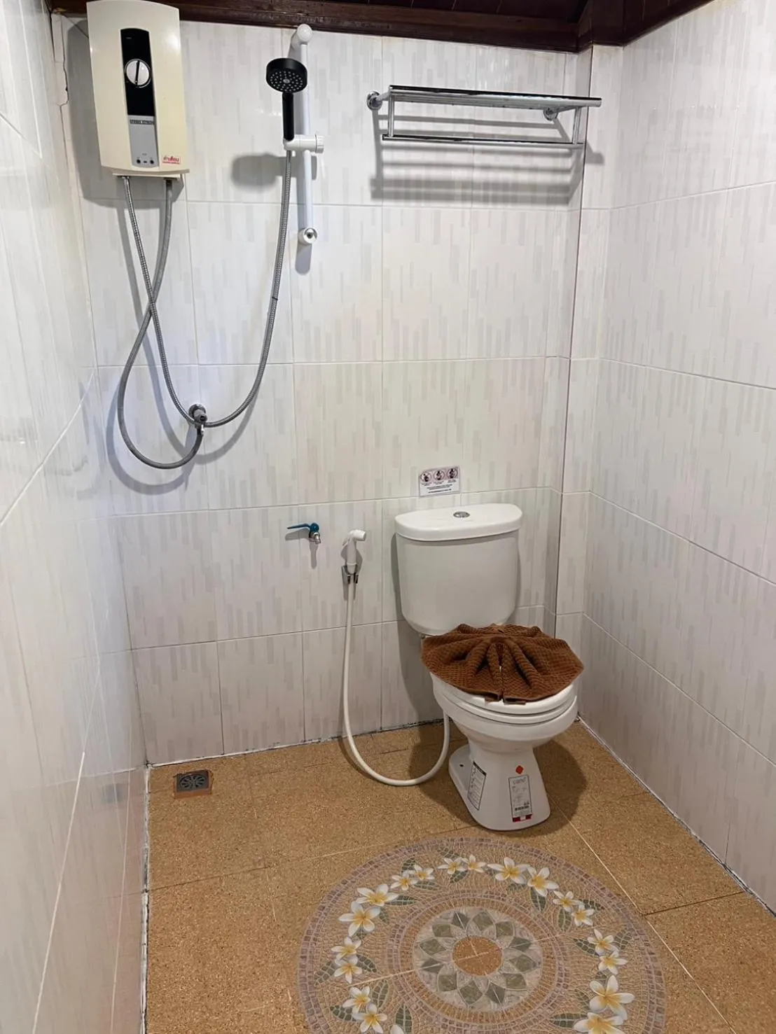 Shower in Diamond Beach Resort