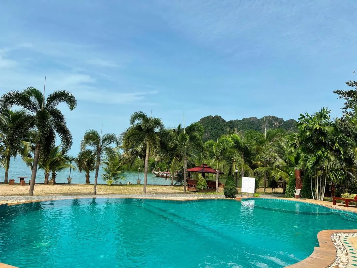 Natural landscape in Diamond Beach Resort