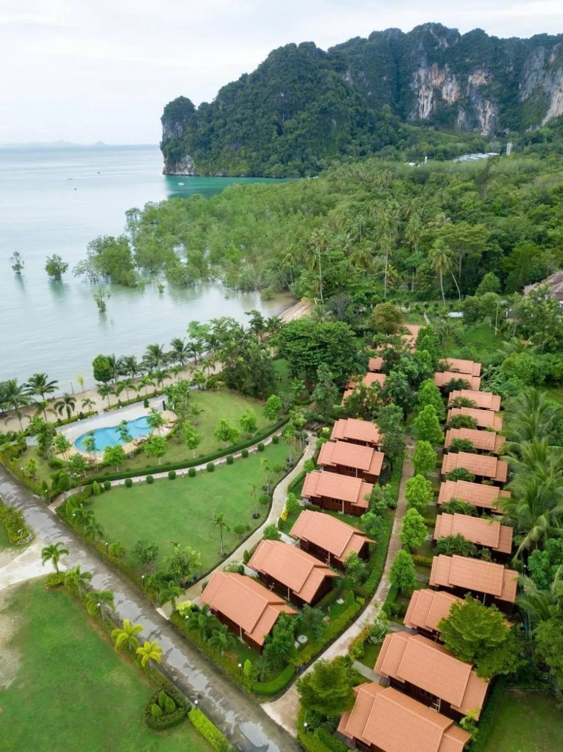 Natural landscape in Diamond Beach Resort