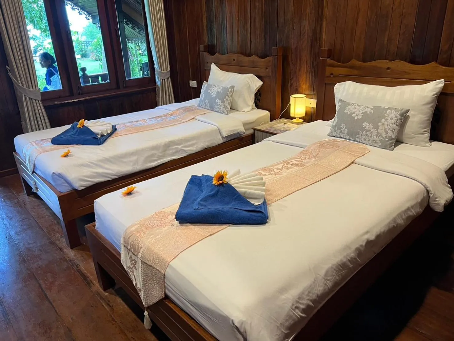 Bed in Diamond Beach Resort