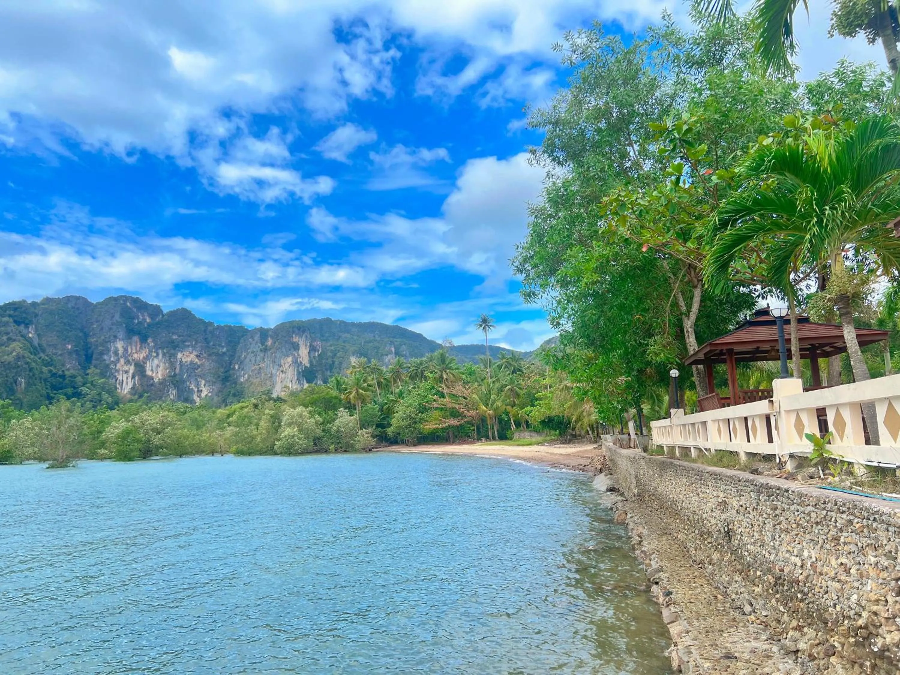 Natural landscape in Diamond Beach Resort