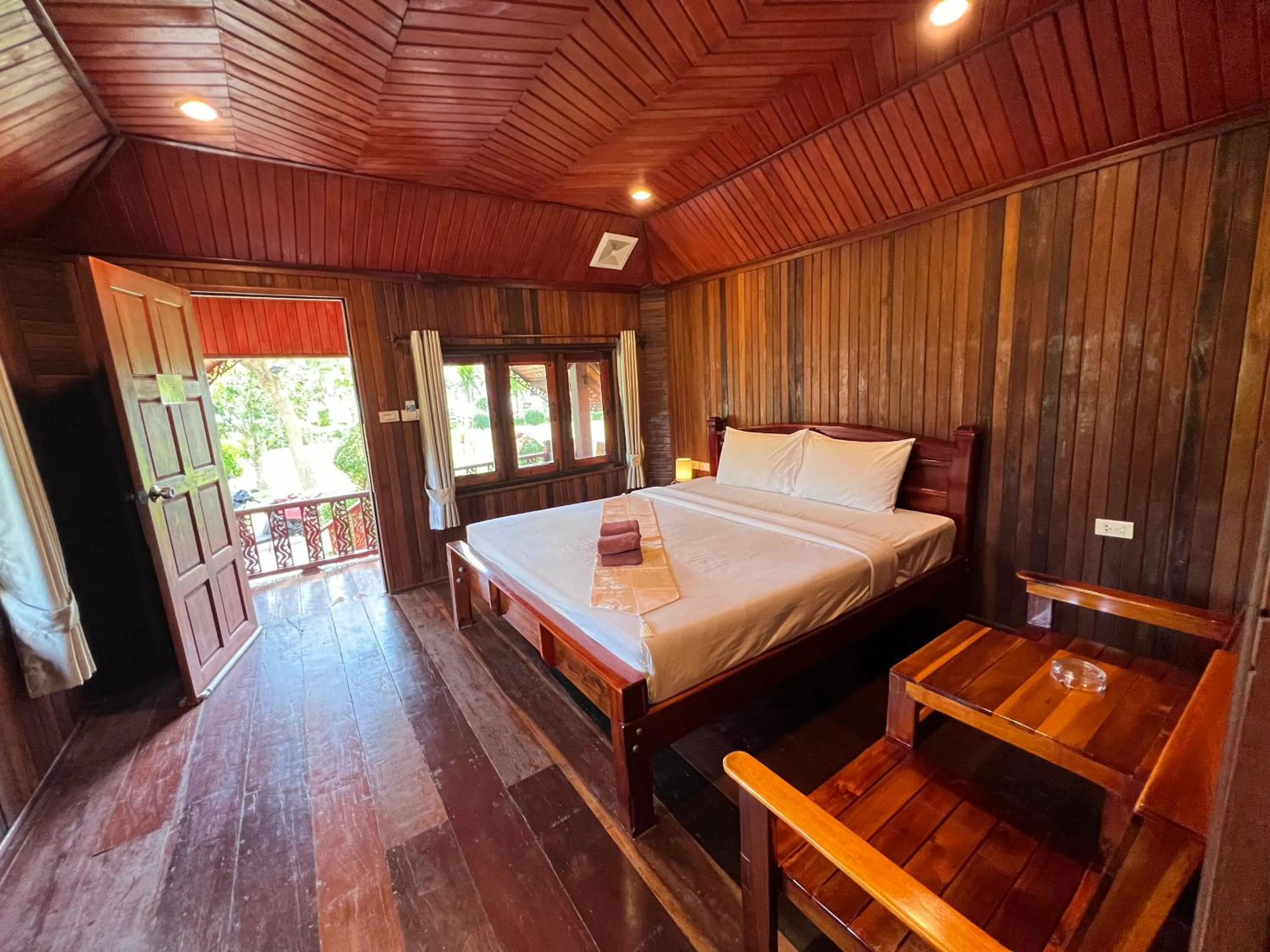 Bed in Diamond Beach Resort