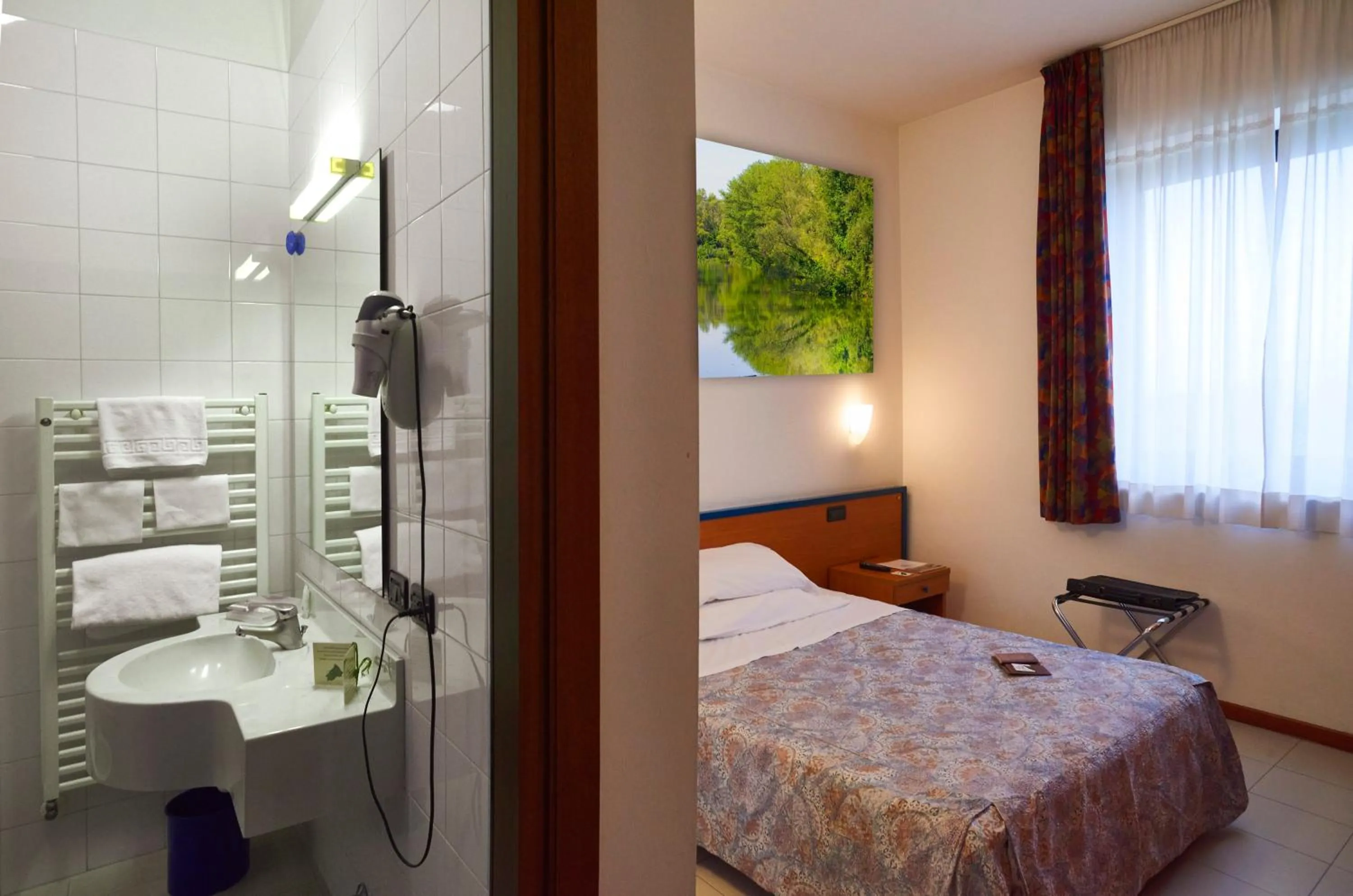 Photo of the whole room, Bed in Hotel Il Maglio