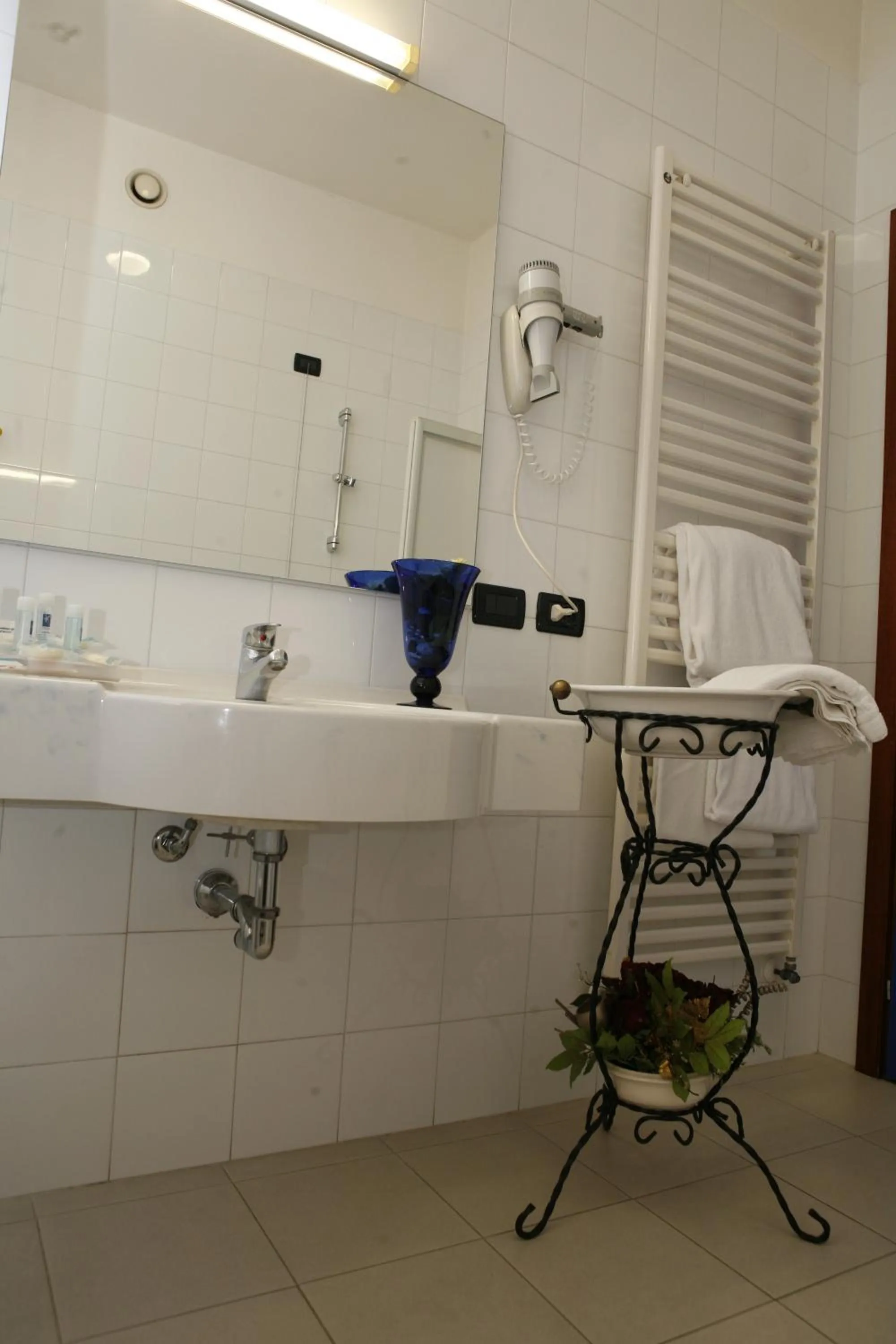 Bathroom in Hotel Il Maglio