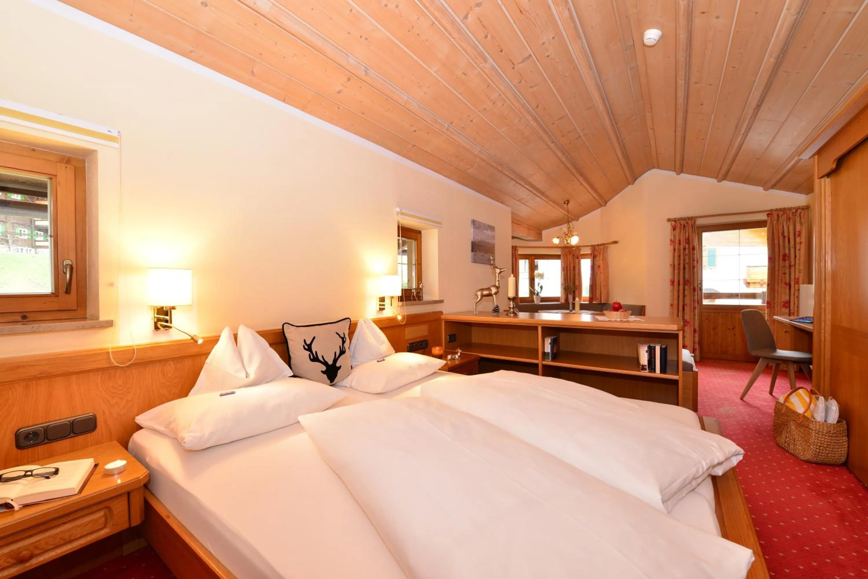 Day, Bed in Hotel Jagdhof