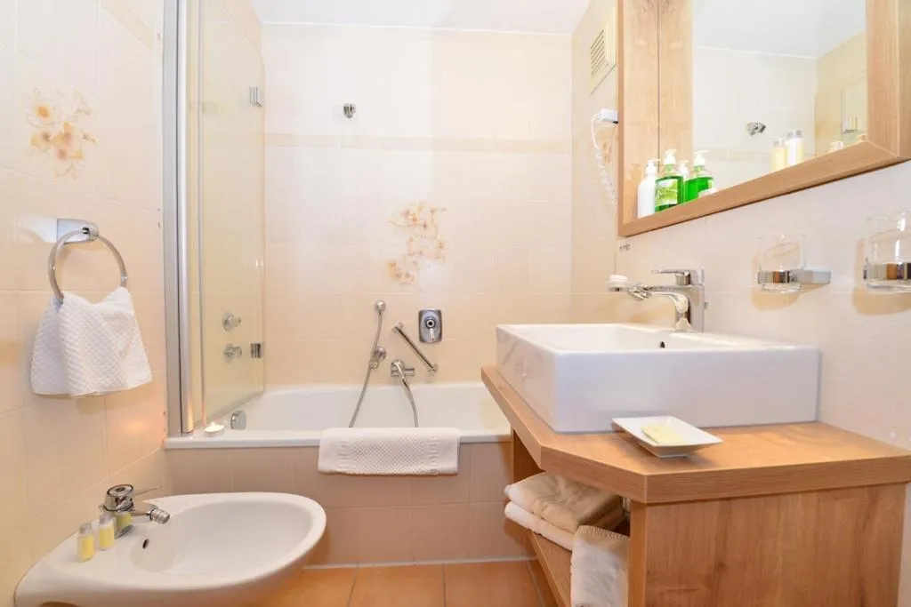 Bathroom in Hotel Jagdhof