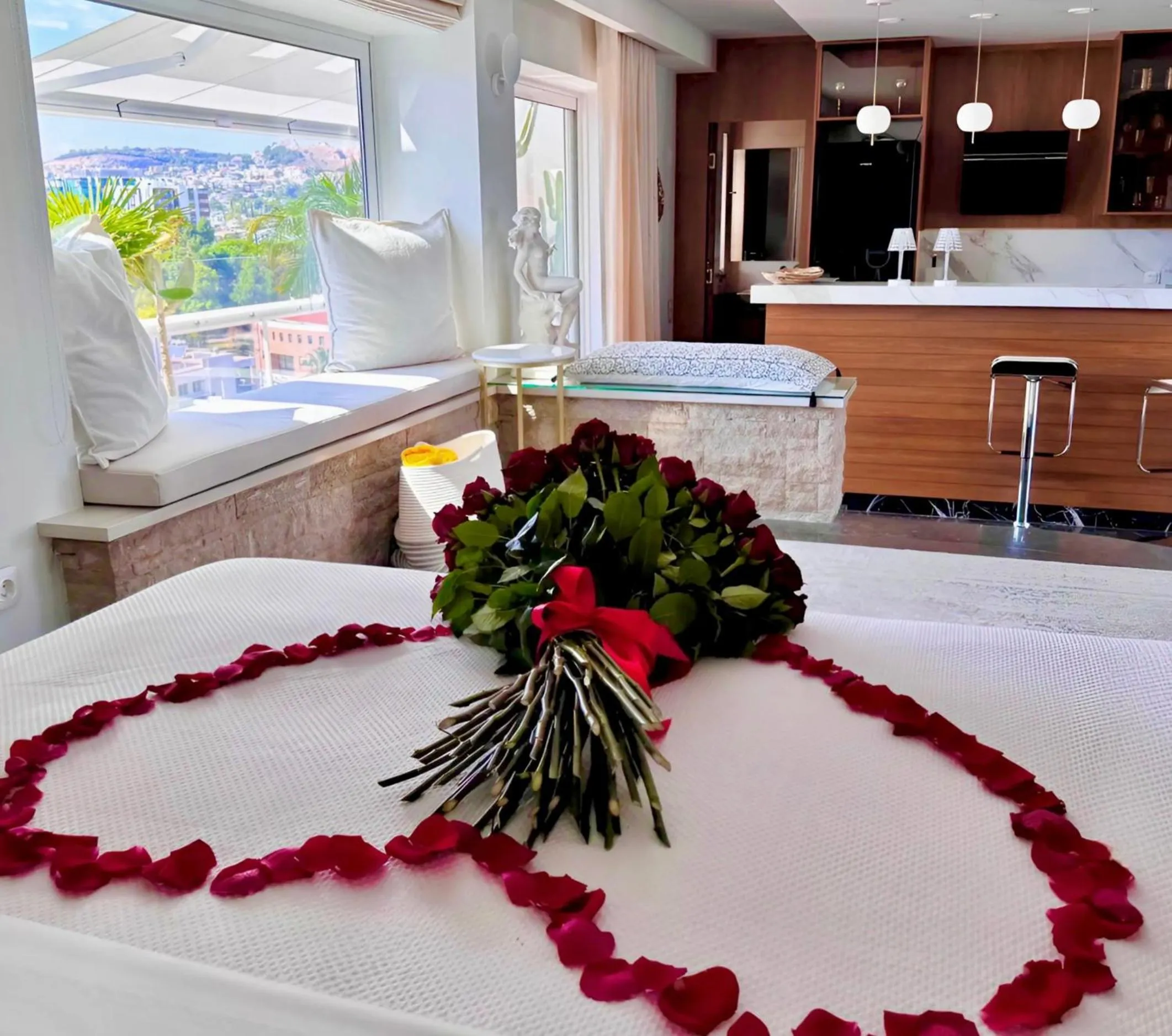 Bed in One 360 Skyline Athens Penthouses