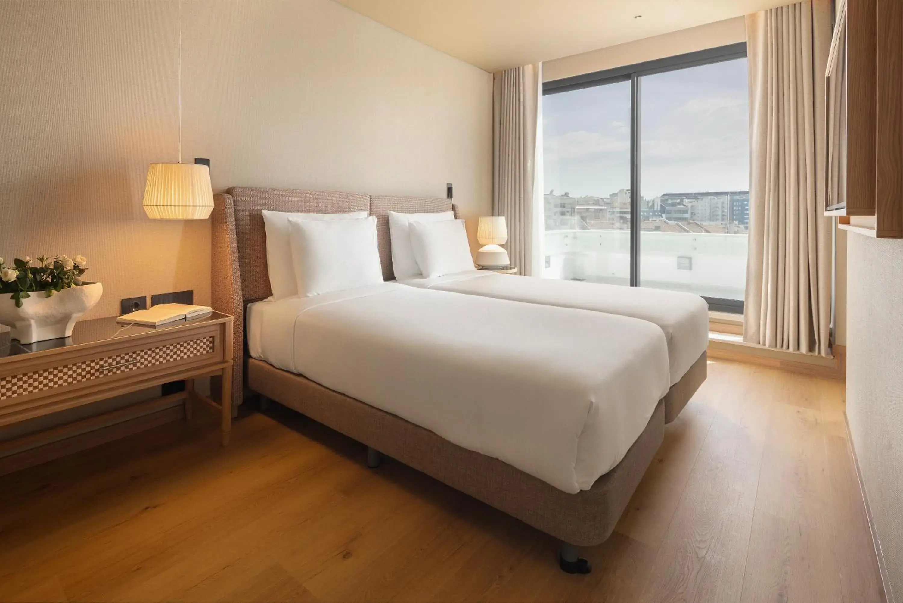 Bedroom, Bed in EVOLUTION Valbom Bedroom, Bed in EVOLUTION Valbom