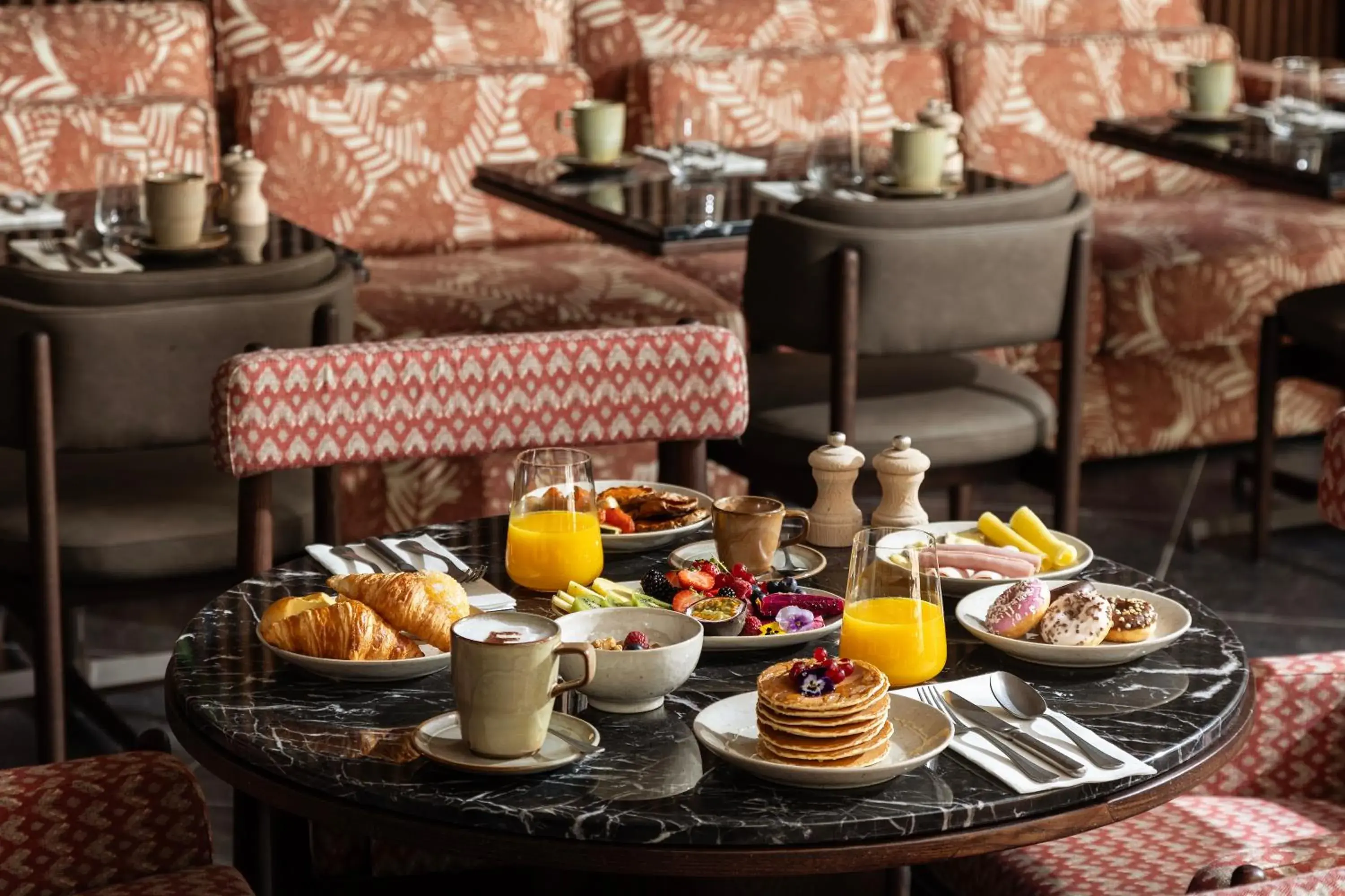 Breakfast in EVOLUTION Valbom Breakfast in EVOLUTION Valbom