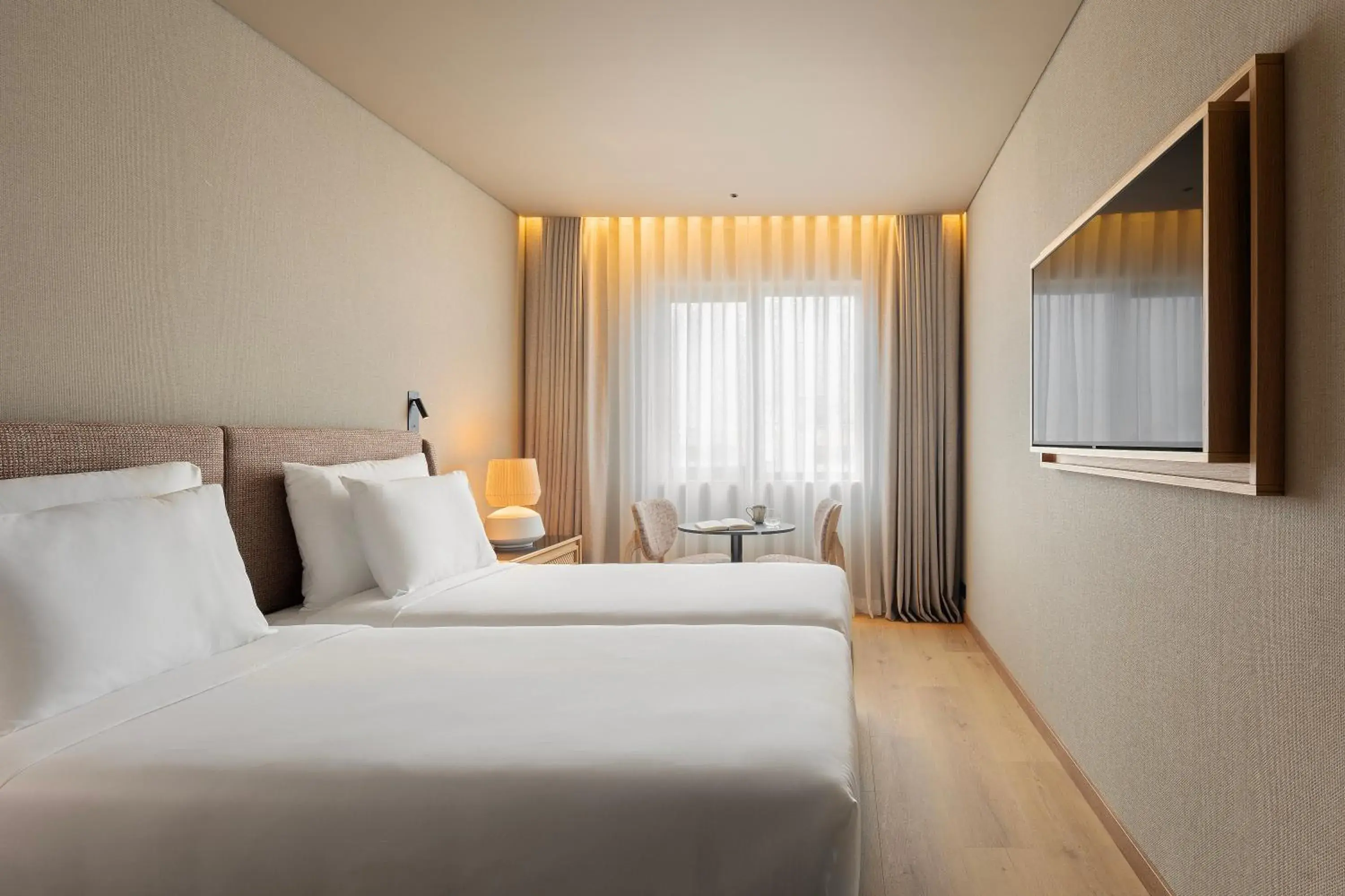 Bedroom, Bed in EVOLUTION Valbom Bedroom, Bed in EVOLUTION Valbom