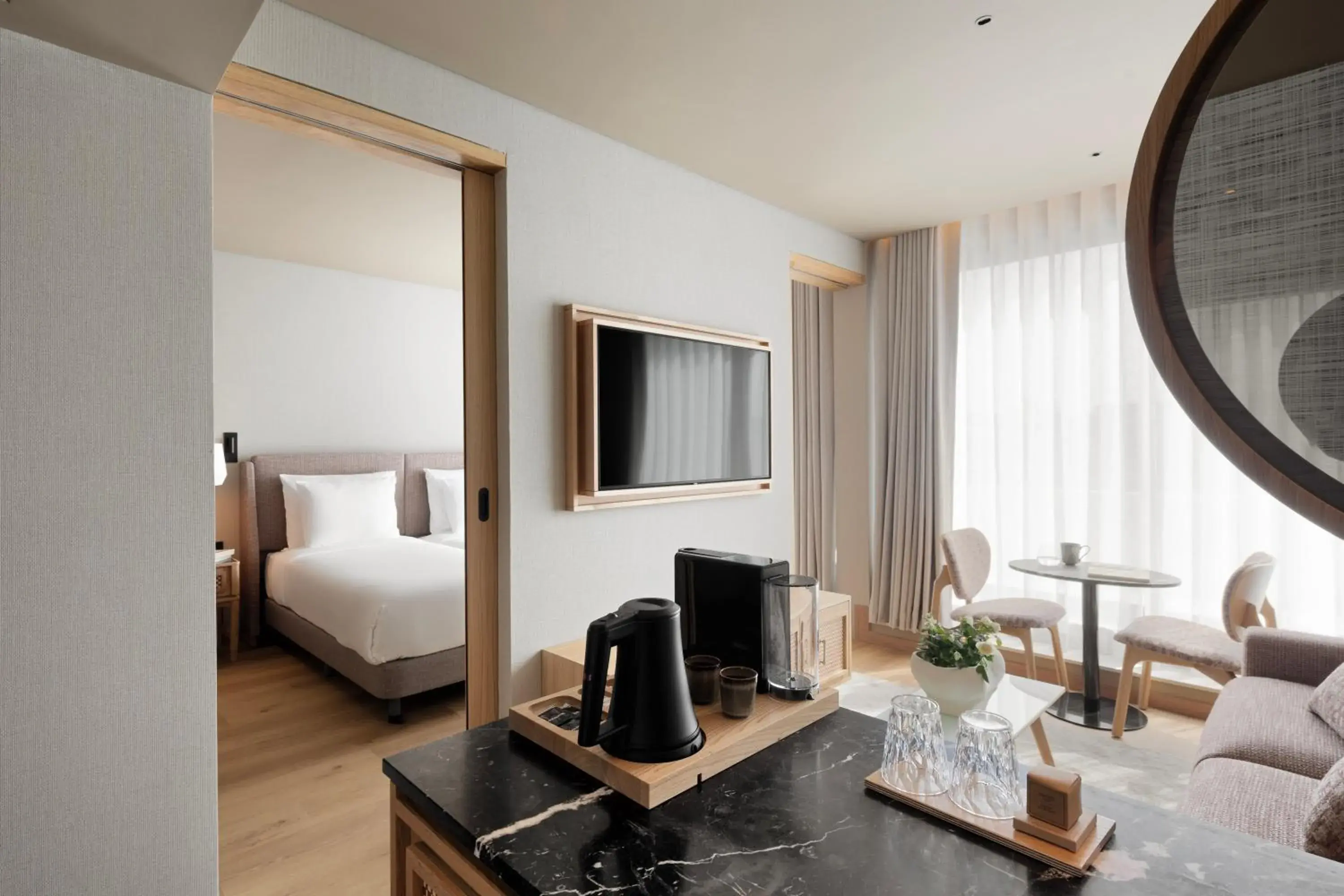 Living room, Bed in EVOLUTION Valbom Living room, Bed in EVOLUTION Valbom