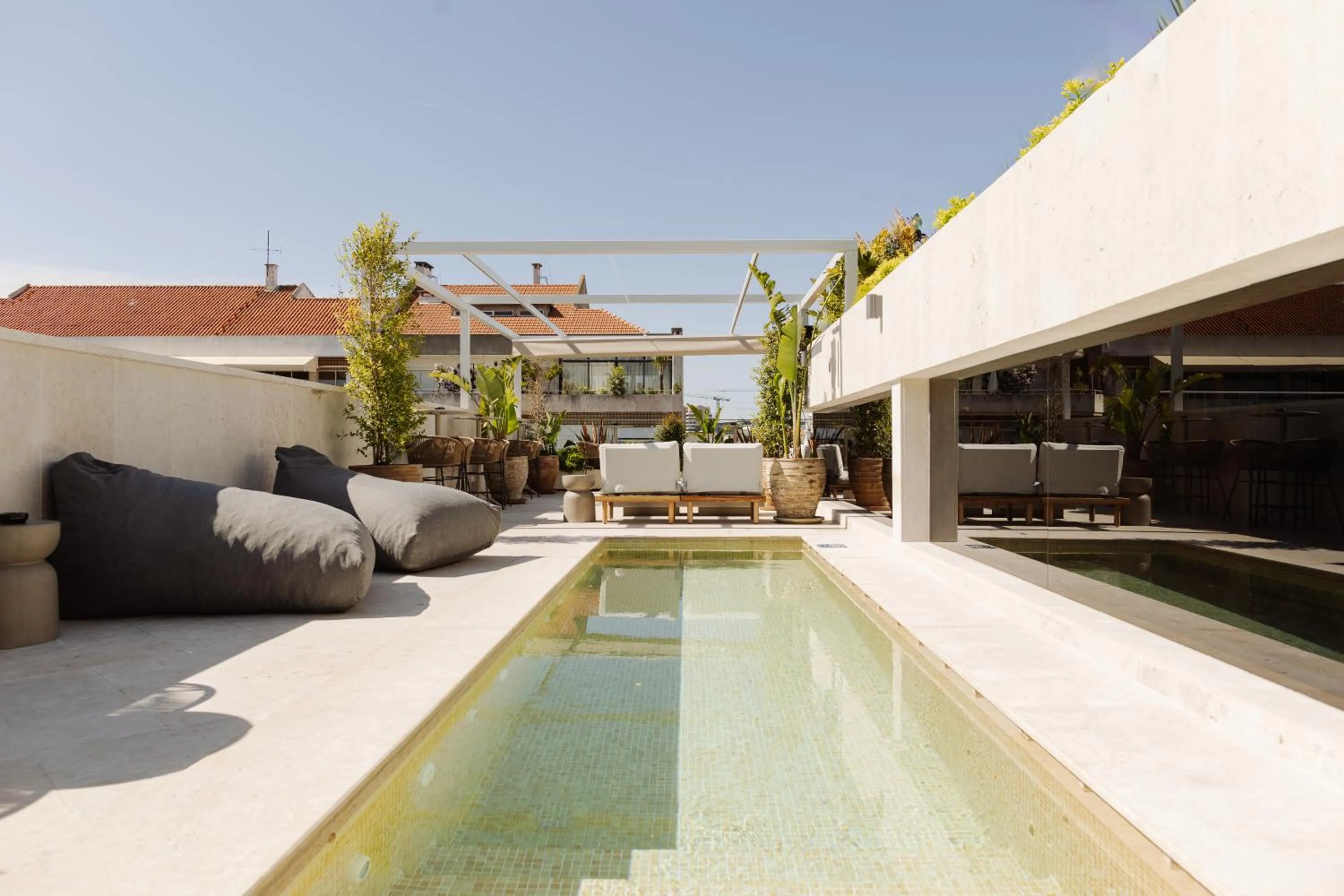 Swimming pool in EVOLUTION Valbom