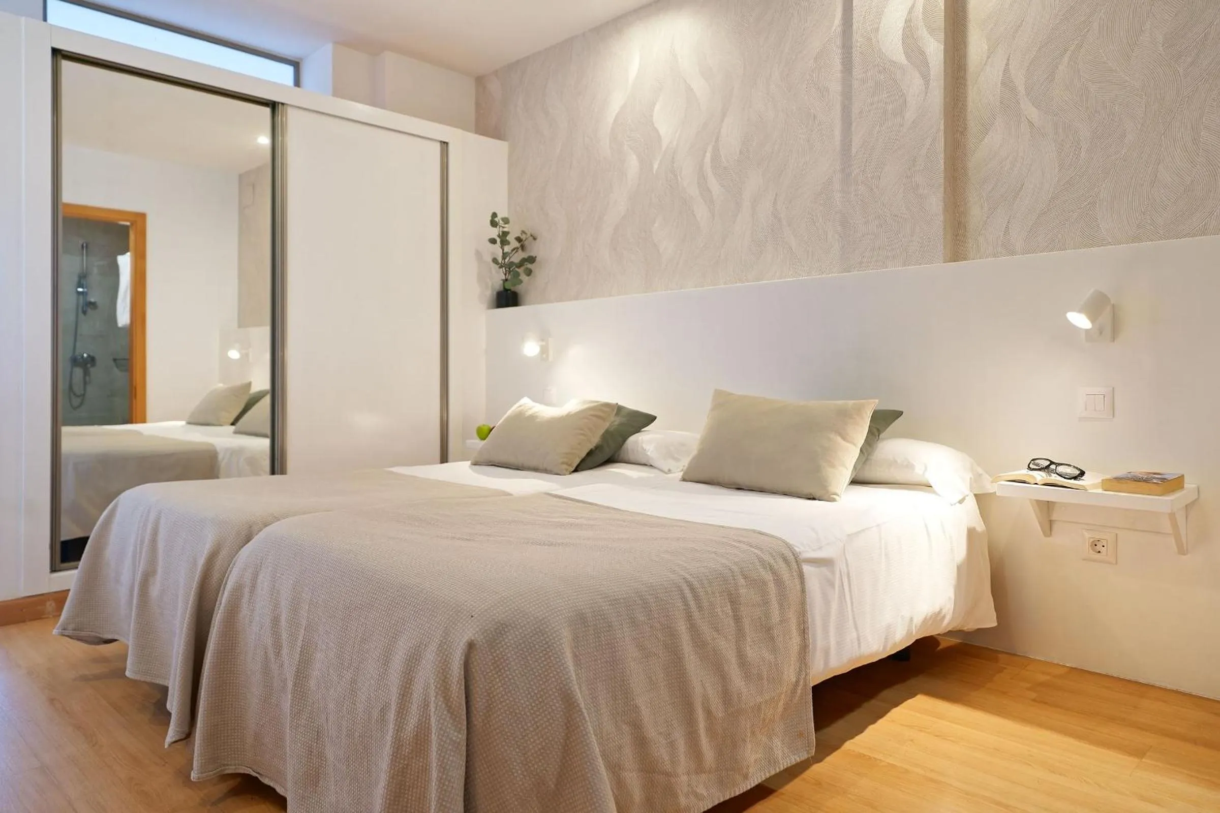 Bedroom, Bed in Apartamentos Maype Canteras