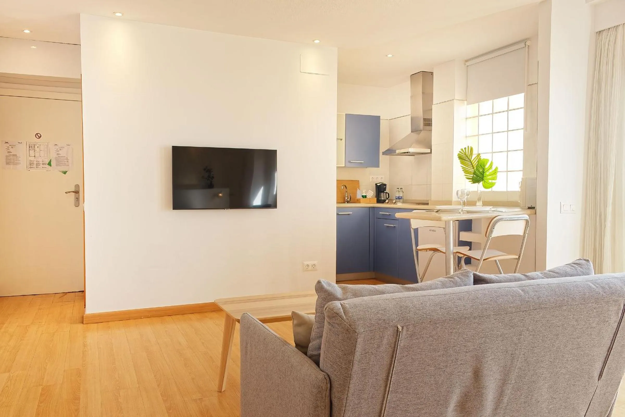 Dining area in Apartamentos Maype Canteras