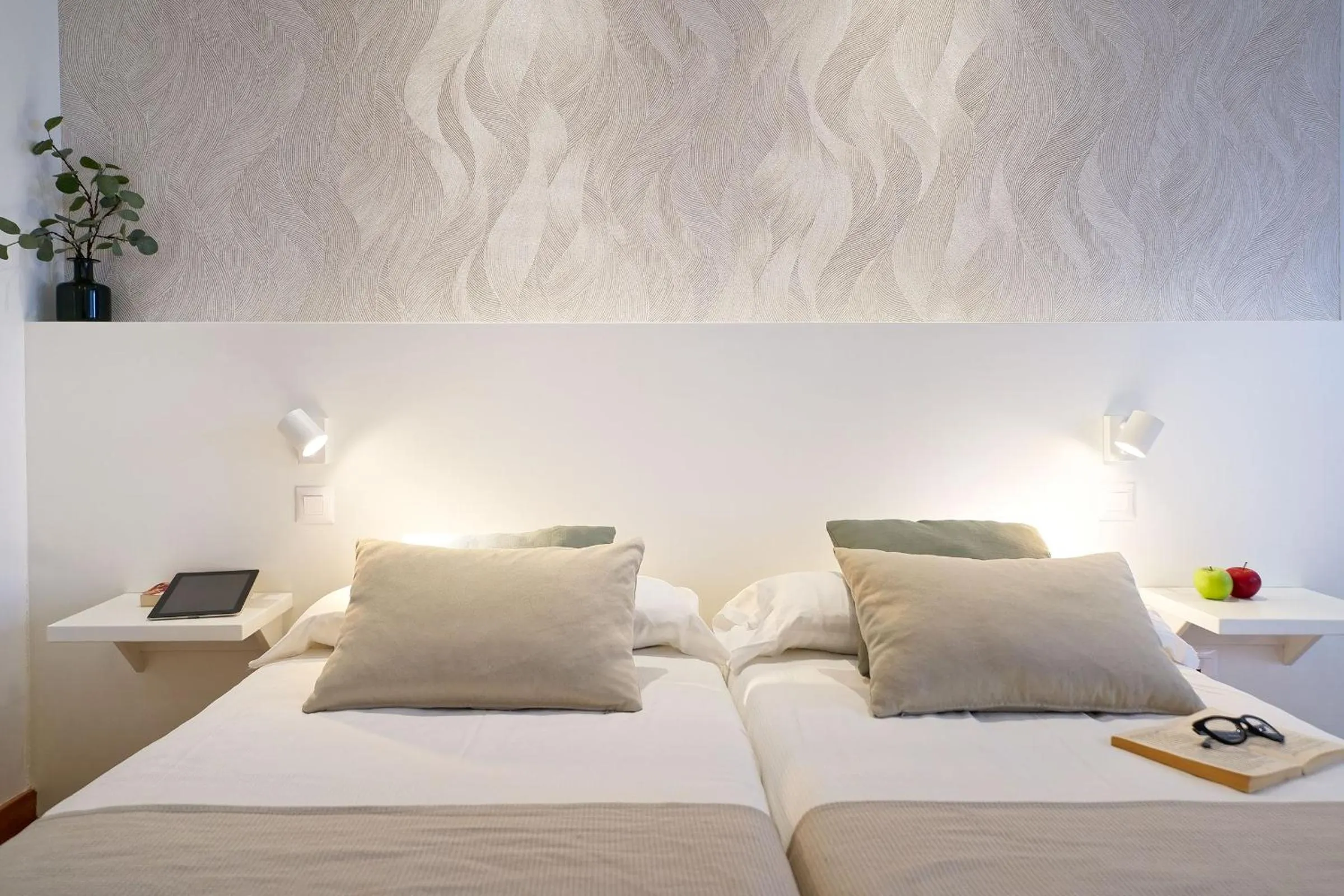 Bedroom, Bed in Apartamentos Maype Canteras