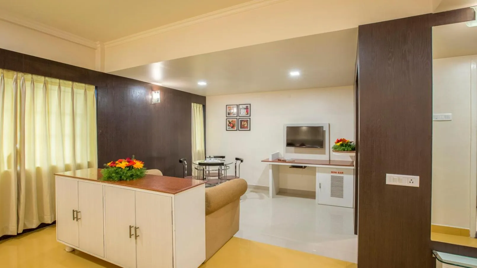 Sai International Hotel