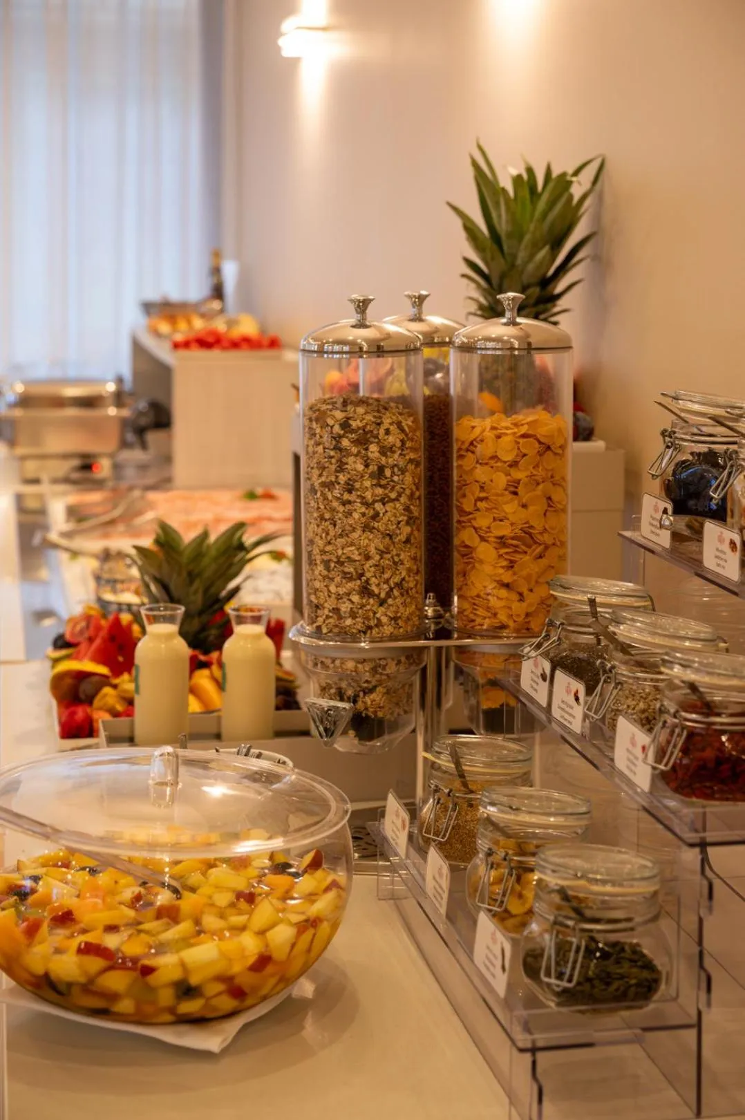 Buffet breakfast in Hotel Savoy