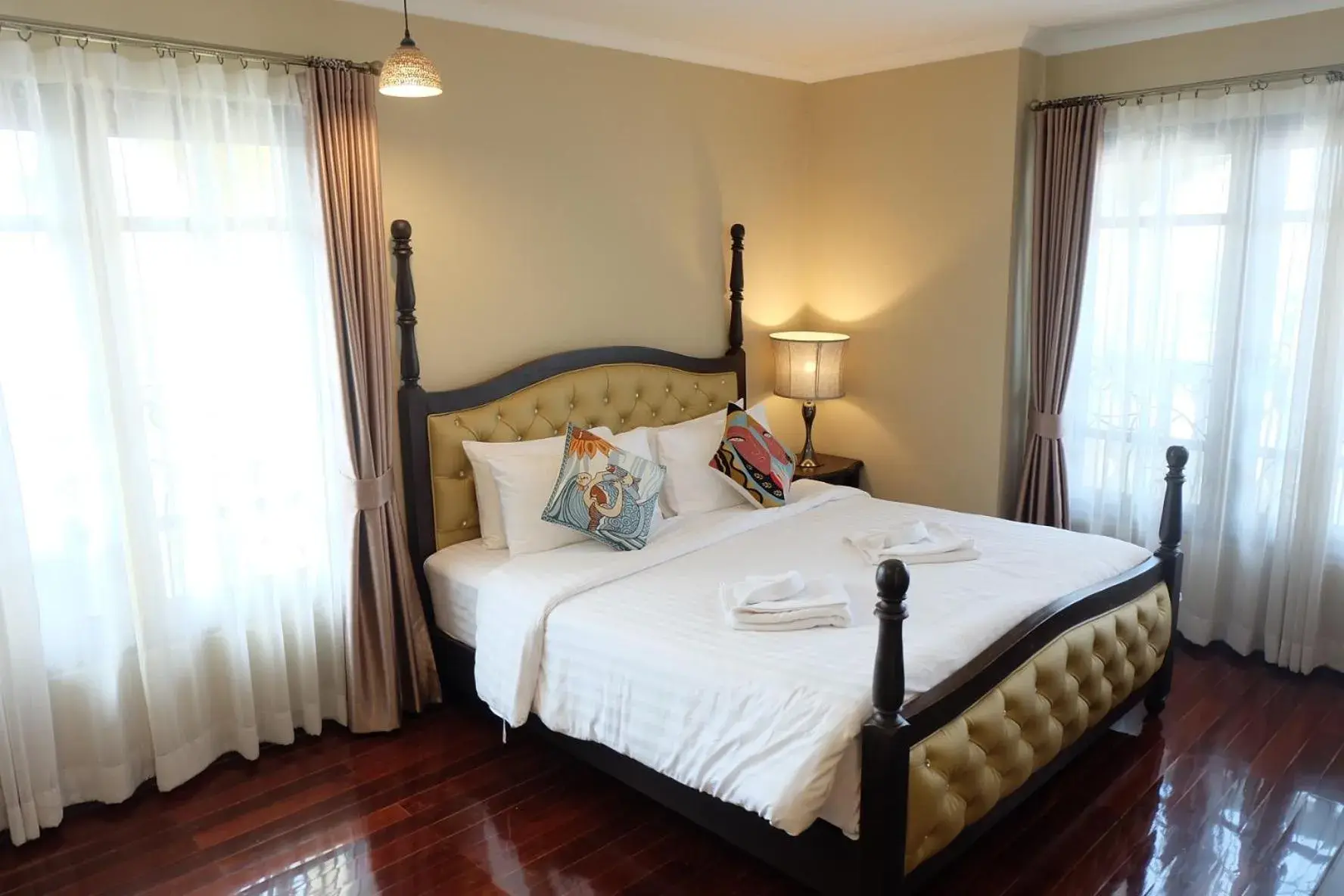 Bedroom, Bed in Siri Heritage Bangkok Hotel - SHA Extra Plus