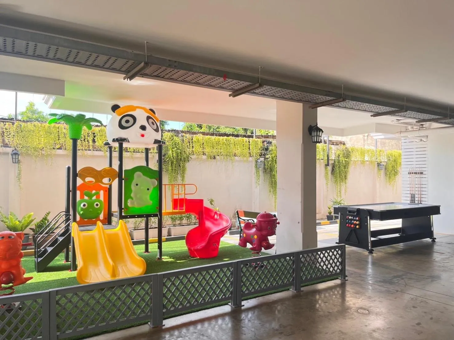 Billiard in Siri Heritage Bangkok Hotel