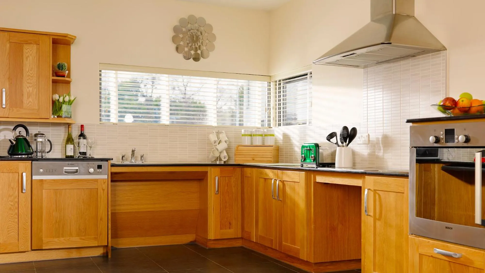 Kitchen or kitchenette in Self Catering Holiday Homes Killarney Town Centre