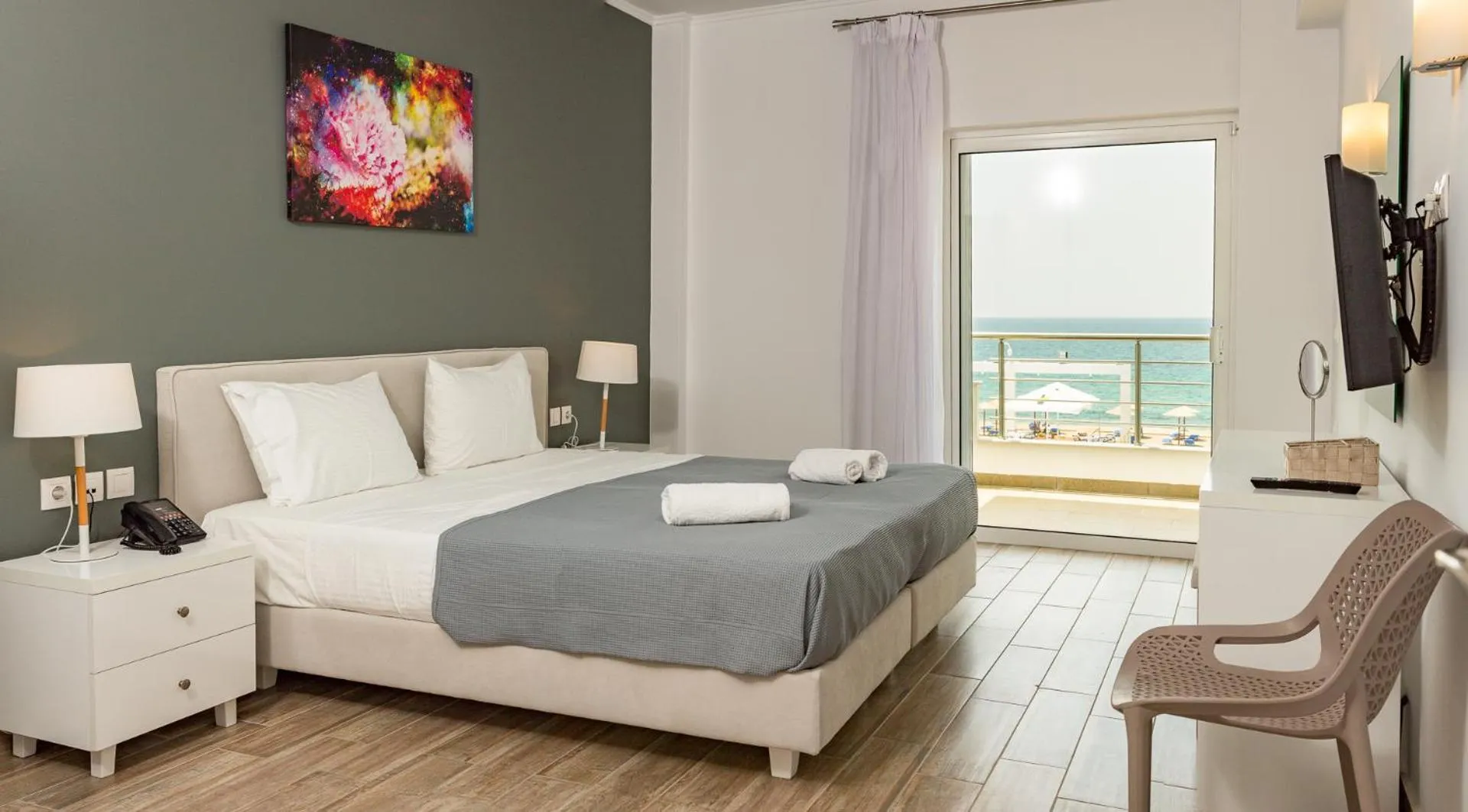 Photo of the whole room, Bed in Blue Sea Hotel