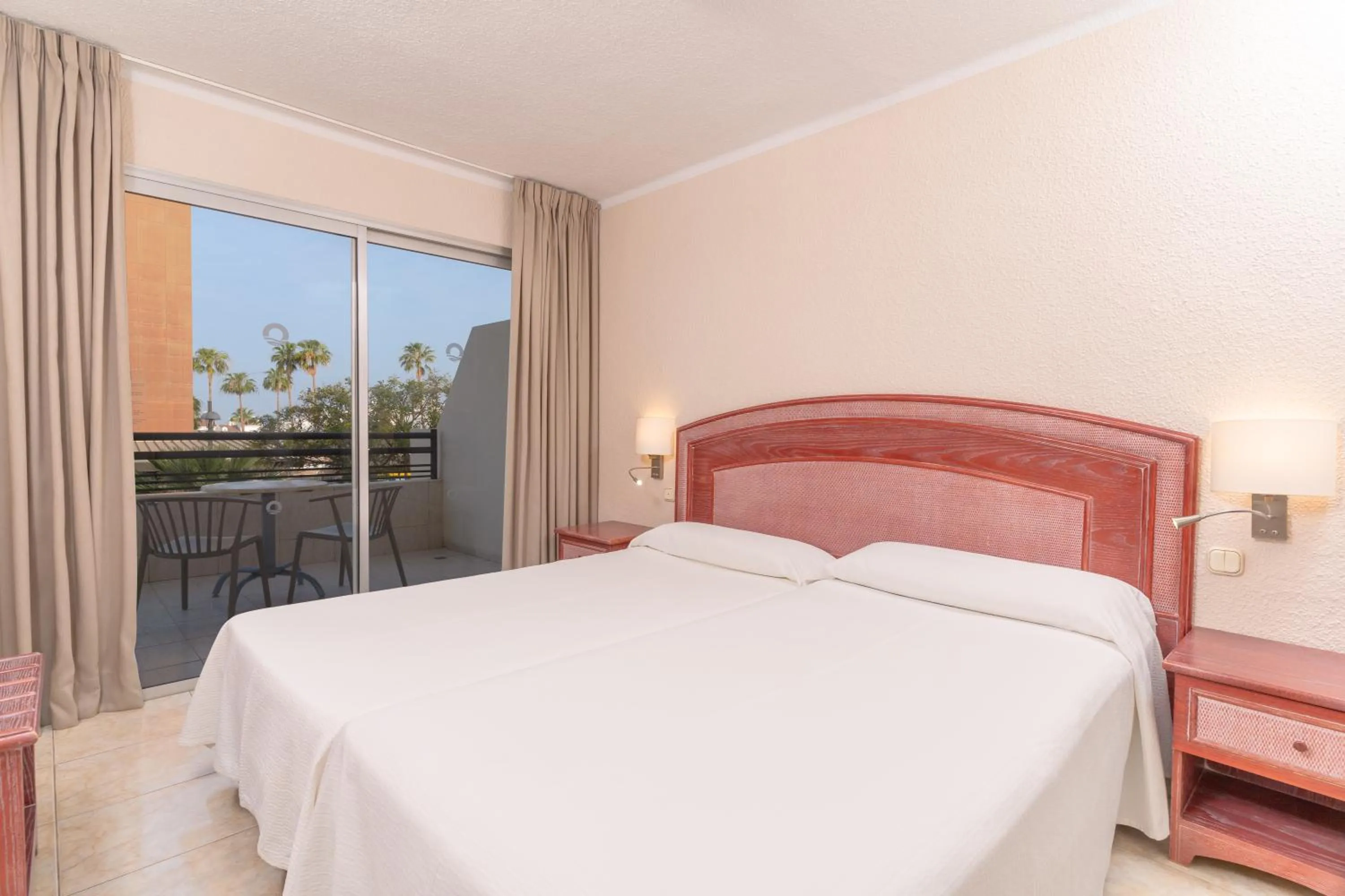 Bedroom, Bed in HOVIMA Santa María