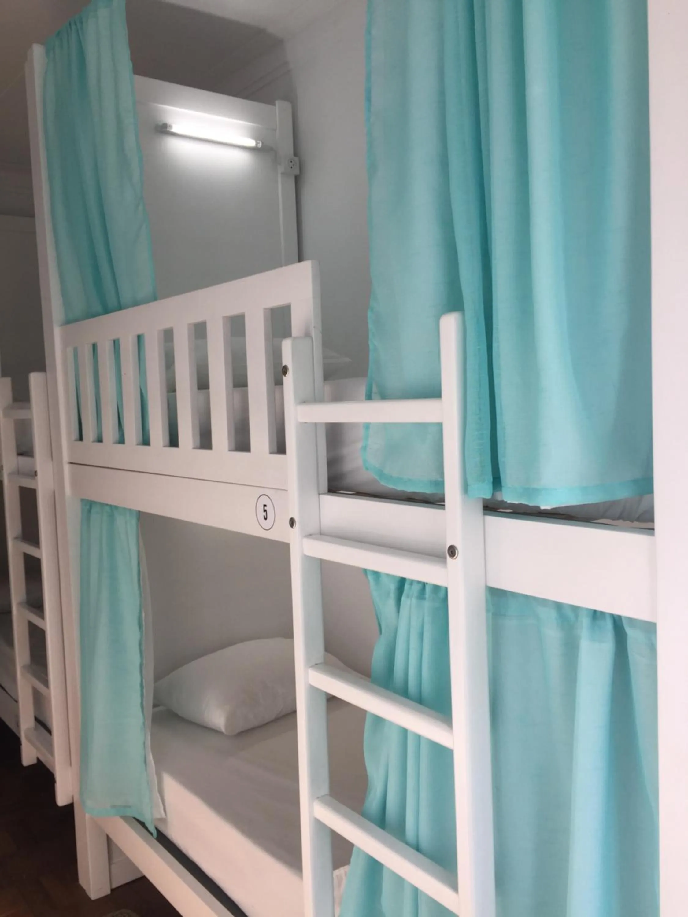 Bedroom, Bed in Hostel das Flores