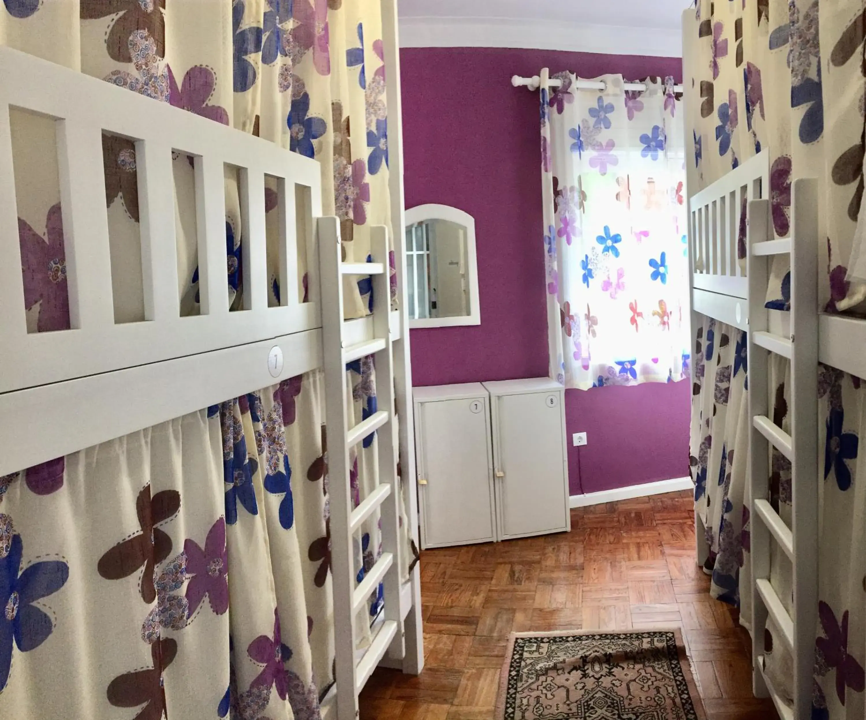 Bed in 4-Bed Mixed Dormitory Room in Hostel das Flores Bed in 4-Bed Mixed Dormitory Room in Hostel das Flores