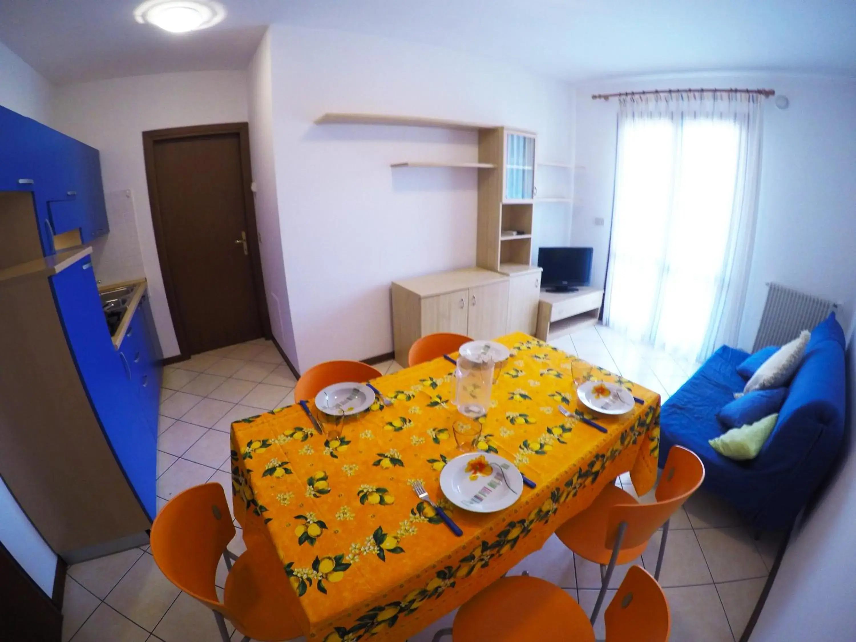 Two-Bedroom Apartment (6 Adults) in Residence Pineta - Agenzia Cocal Two-Bedroom Apartment (6 Adults) in Residence Pineta - Agenzia Cocal