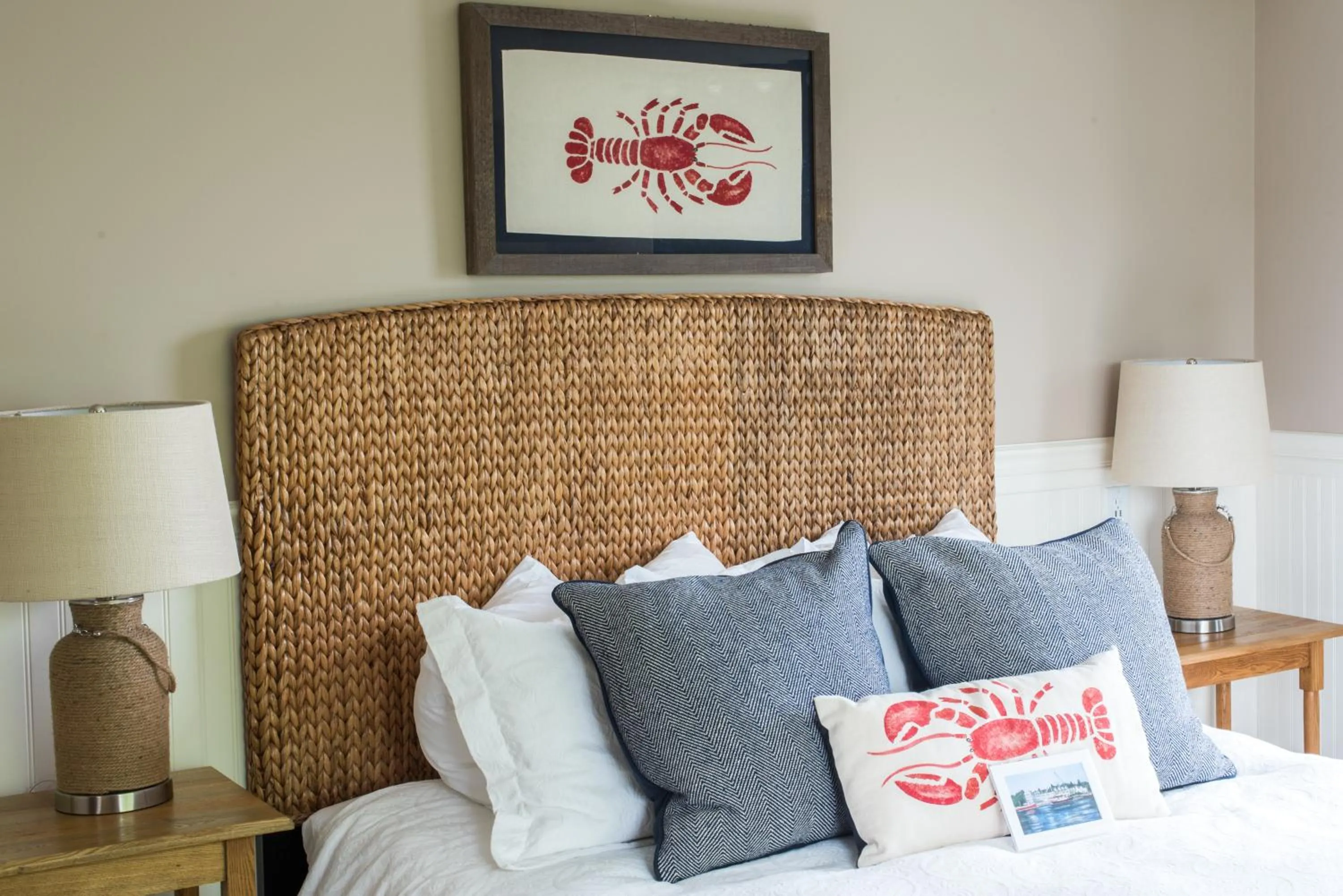 Bed in The Nonantum Resort