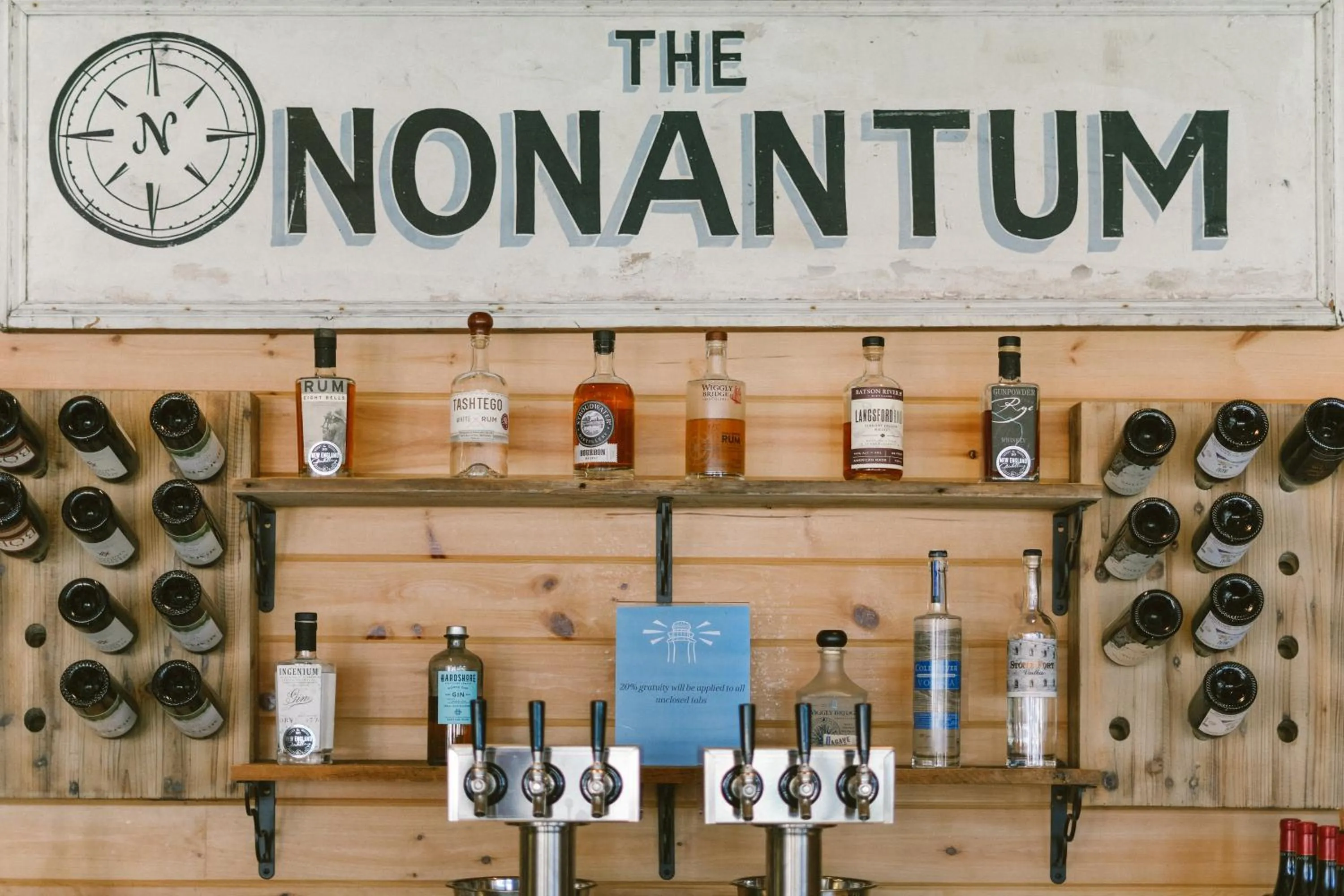 Lounge or bar in The Nonantum Resort