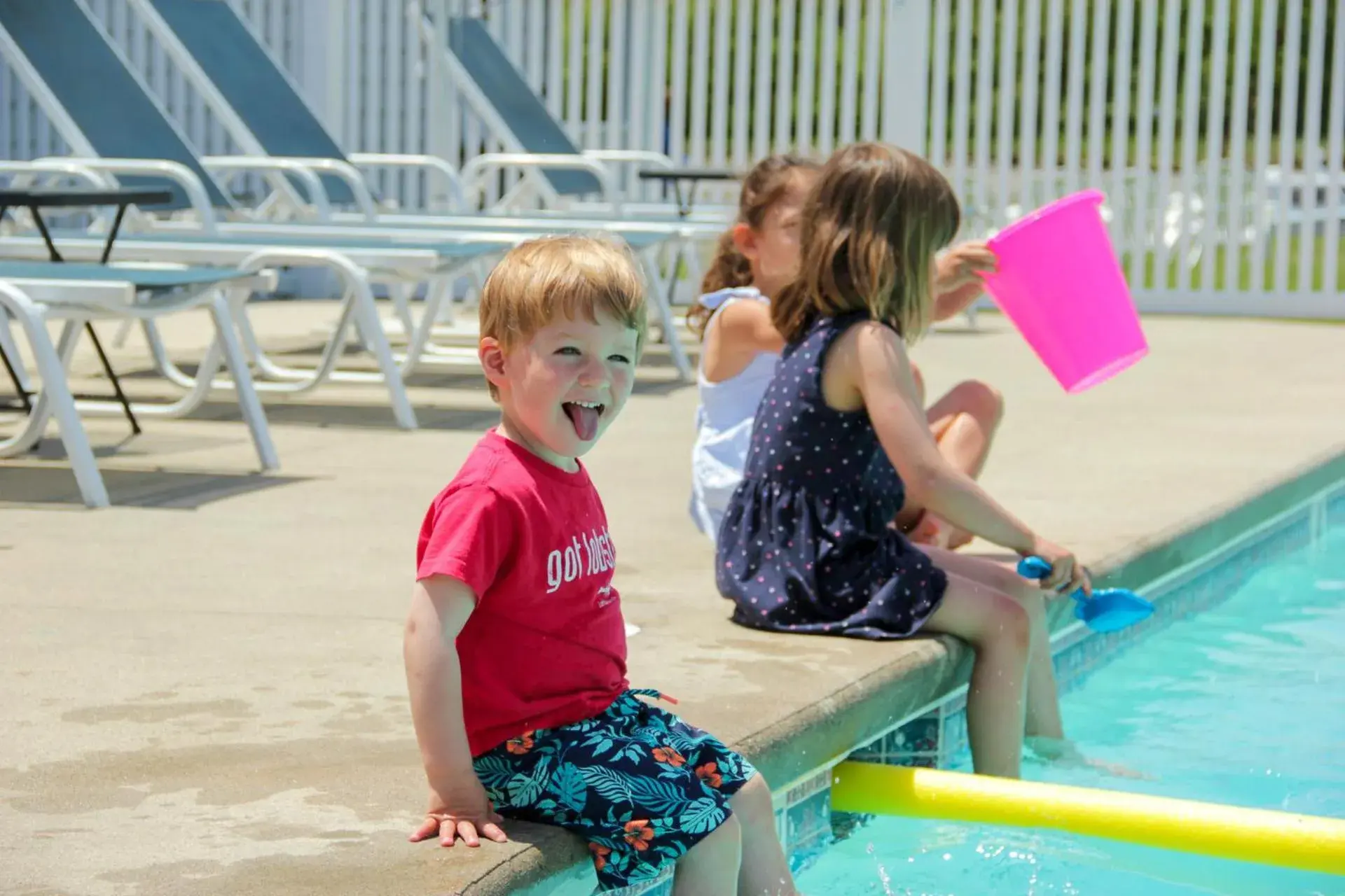 Swimming pool in The Nonantum Resort Swimming pool in The Nonantum Resort
