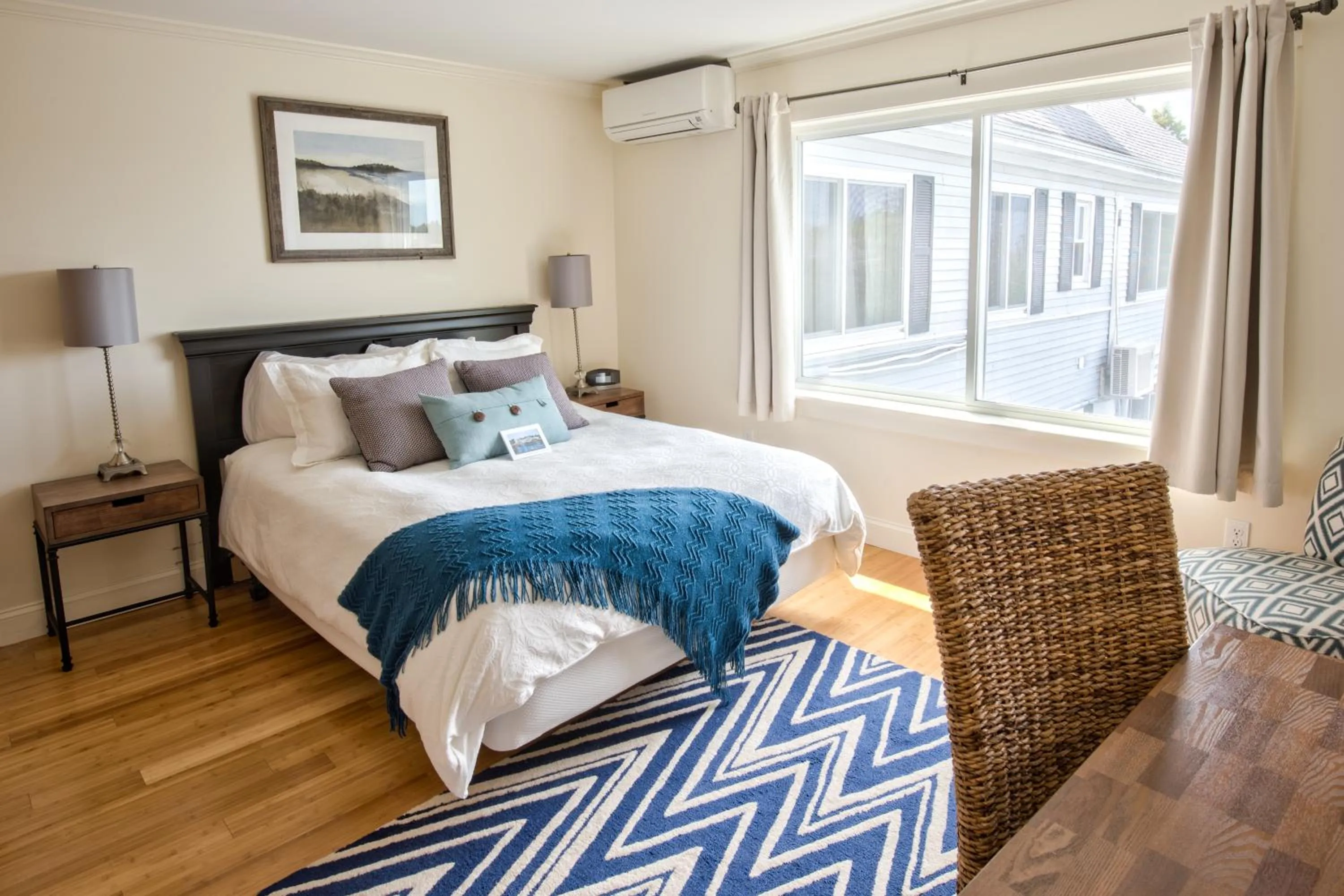 Bed in The Nonantum Resort