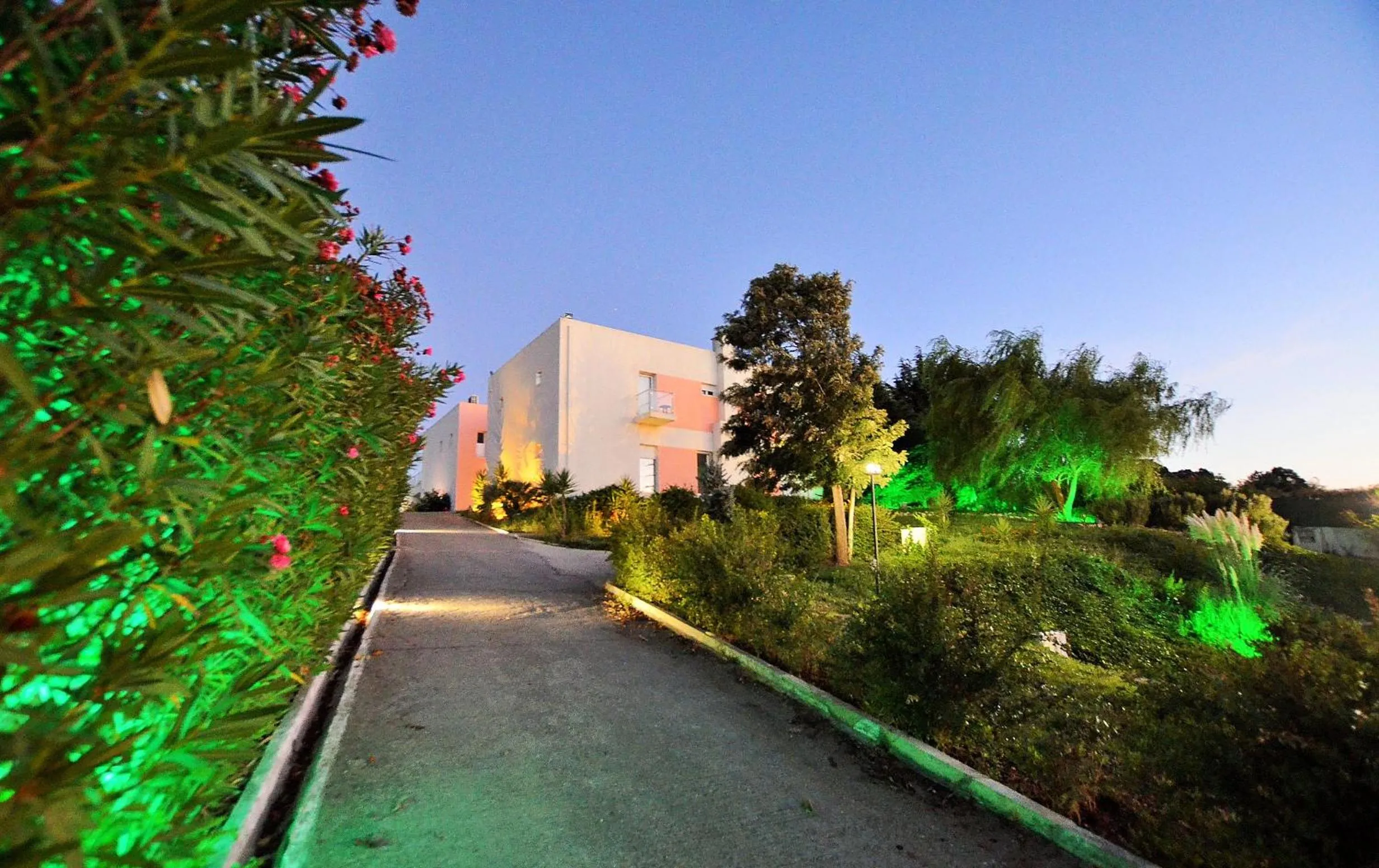 Property building in HILLTOP OASIS Lisboa Oeiras