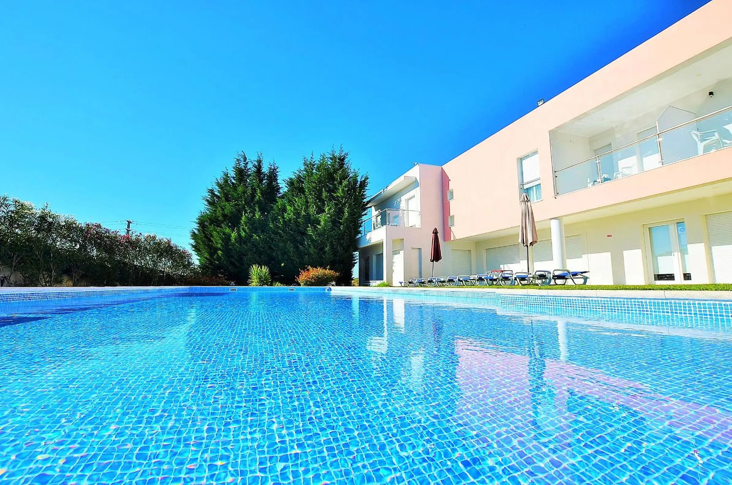 Property building in HILLTOP OASIS Lisboa Oeiras Property building in HILLTOP OASIS Lisboa Oeiras