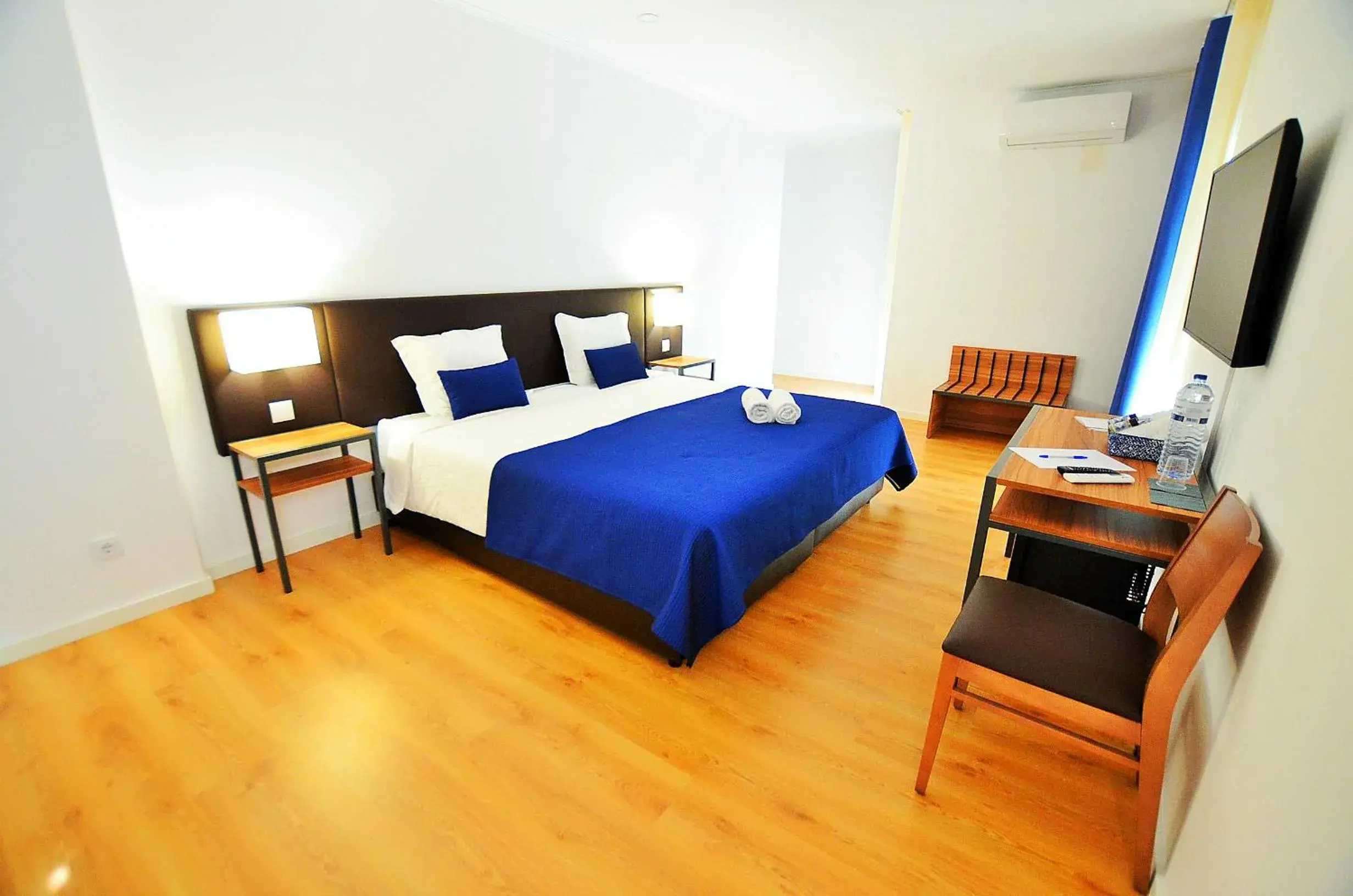 Bed in HILLTOP OASIS Lisboa Oeiras Bed in HILLTOP OASIS Lisboa Oeiras