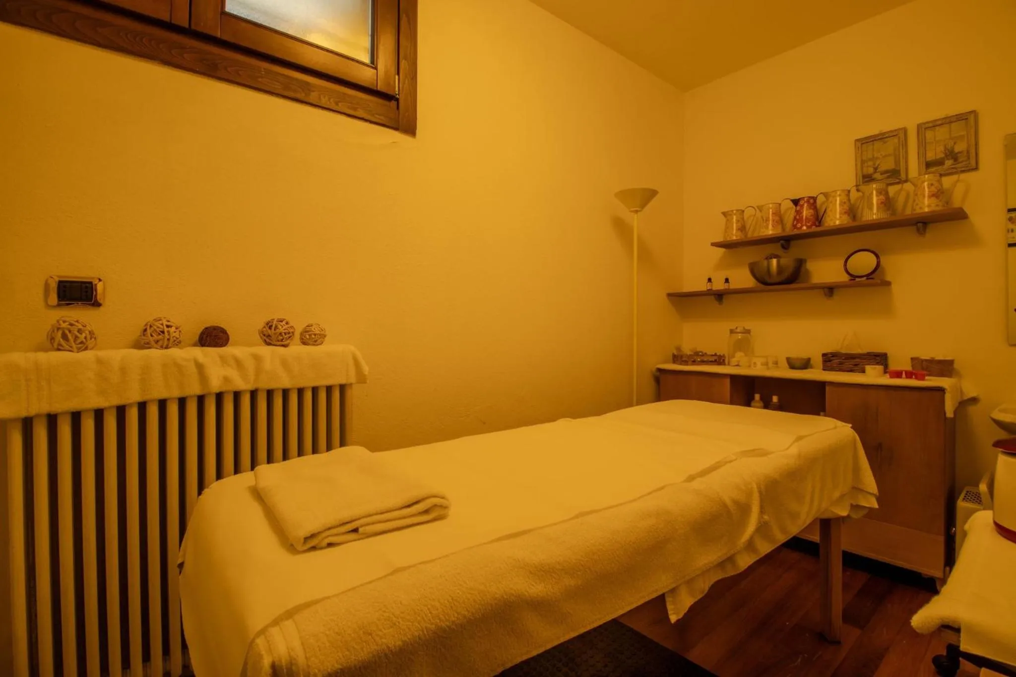 Massage in Paradise Hotel & Wellness