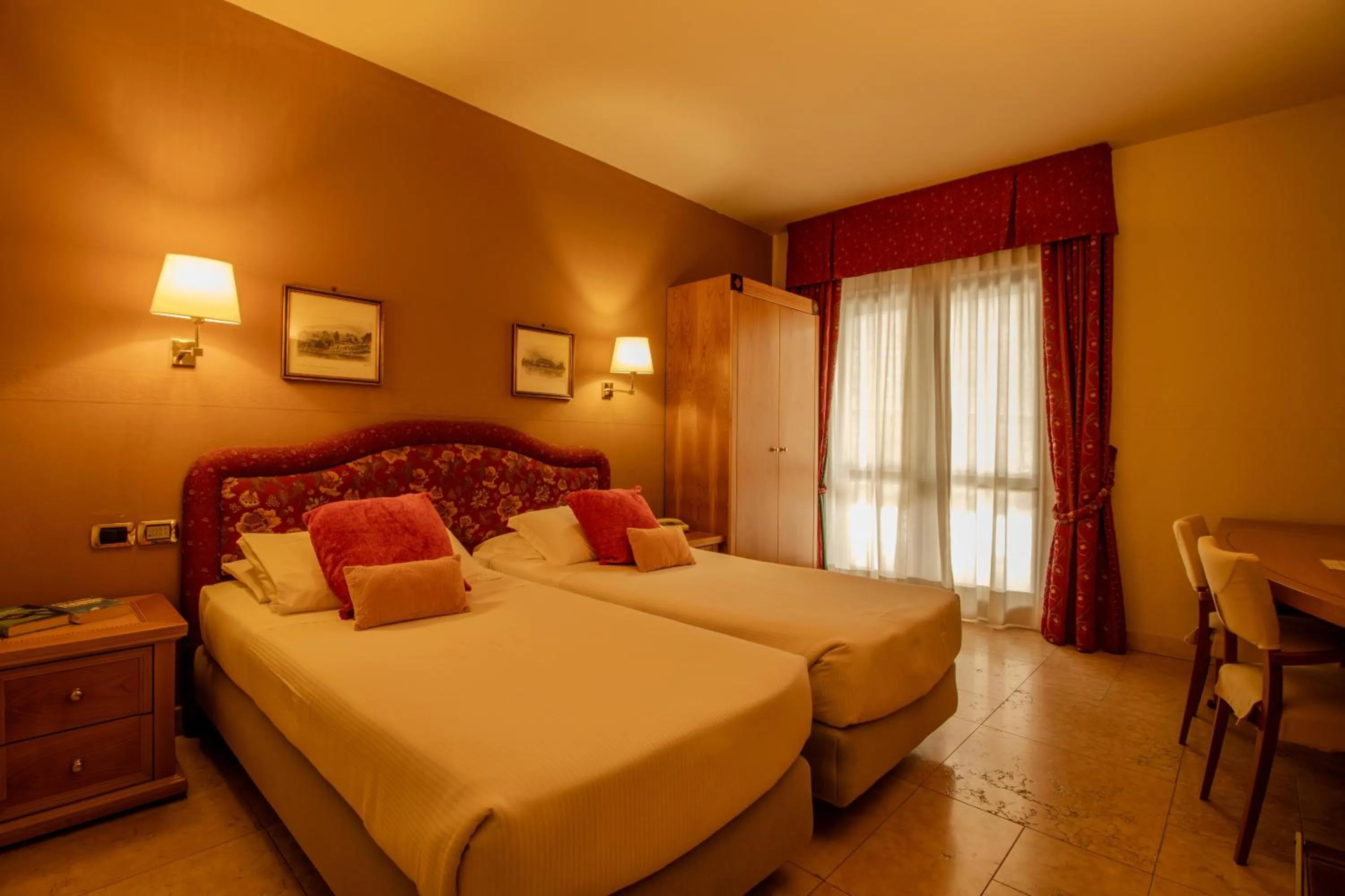 Bedroom, Bed in Paradise Hotel & Wellness